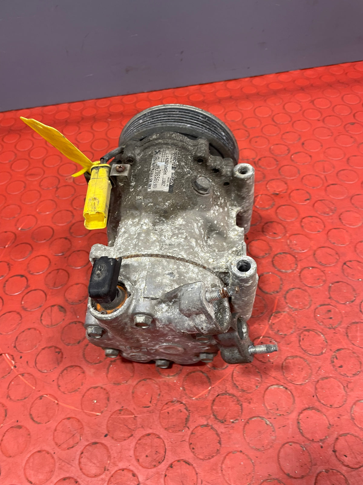 Citroen Berlingo/Peugeot Partner AIR CONDITIONING PUMP (2Pins) 2011-2018 P/N 9678656080 - 11