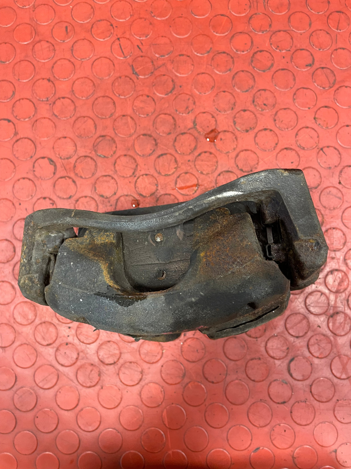 Ford Transit Connect FRONT BRAKE CALIPER Drivers Side 2013-2024 P/N 1682875