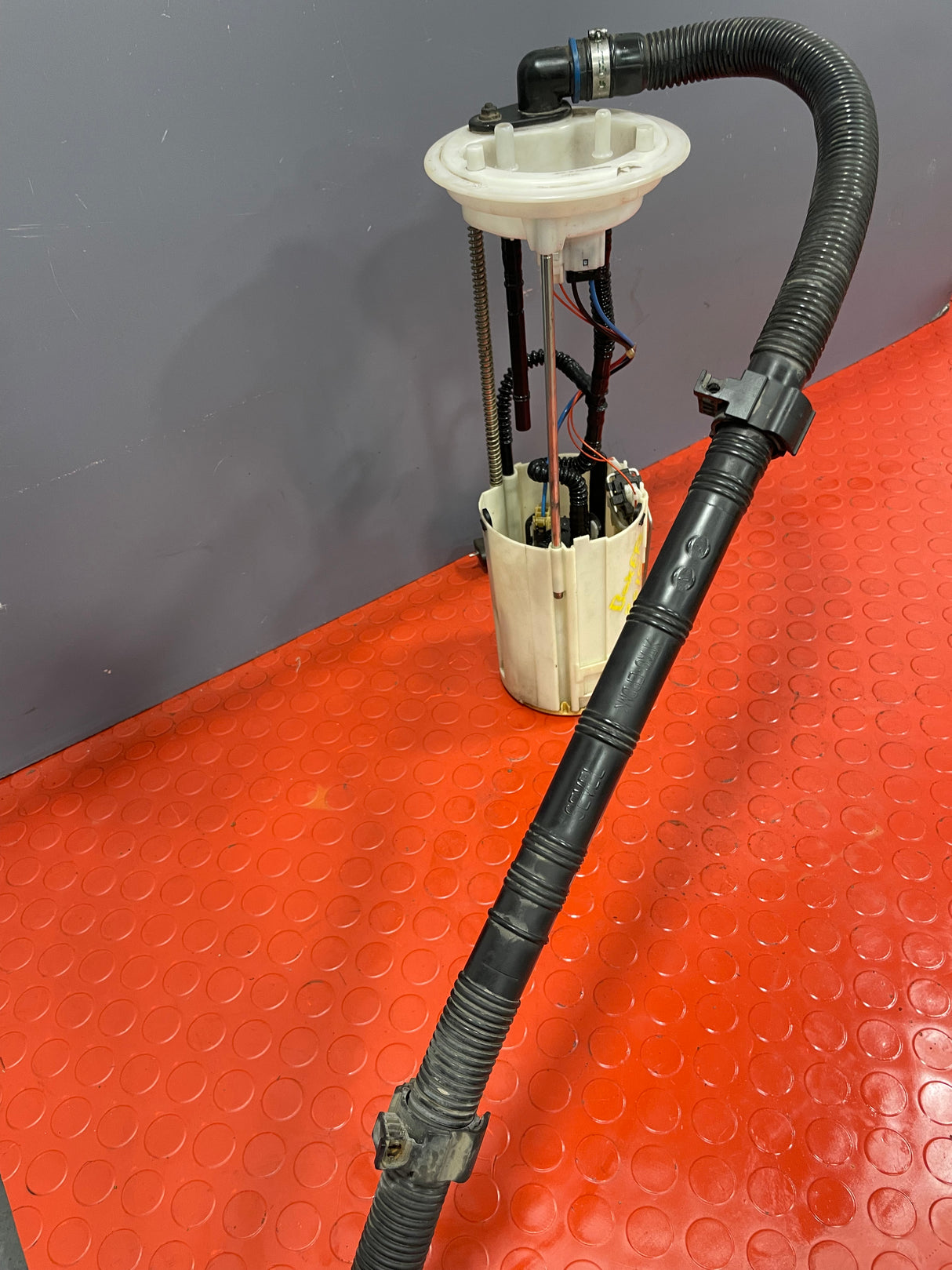 Peugeot Boxer/Citroen Relay/Fiat Ducato FUEL SENDING UNIT 2015 2.0 FWD P/N 580203097