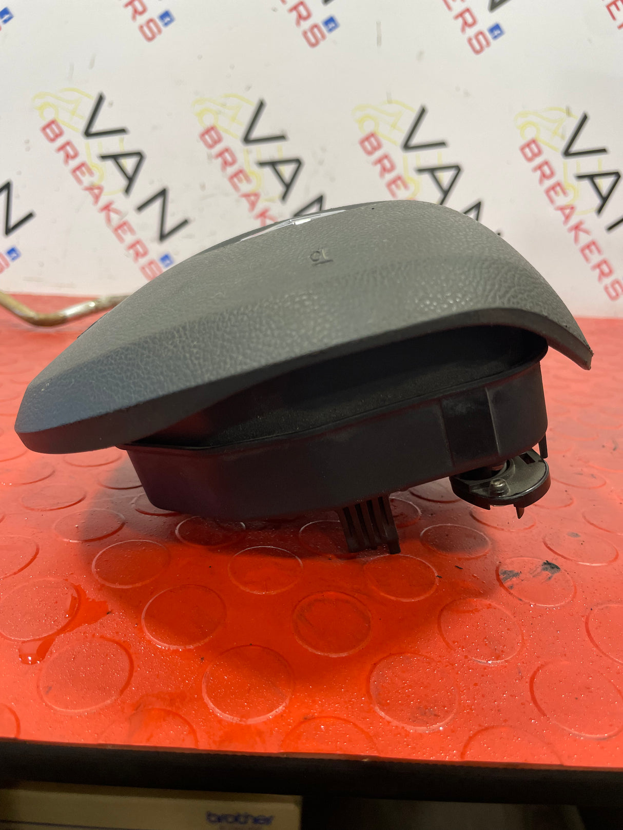 Renault Trafic STEERING WHEEL AIRBAG 2014-2017 P/N 985700198R