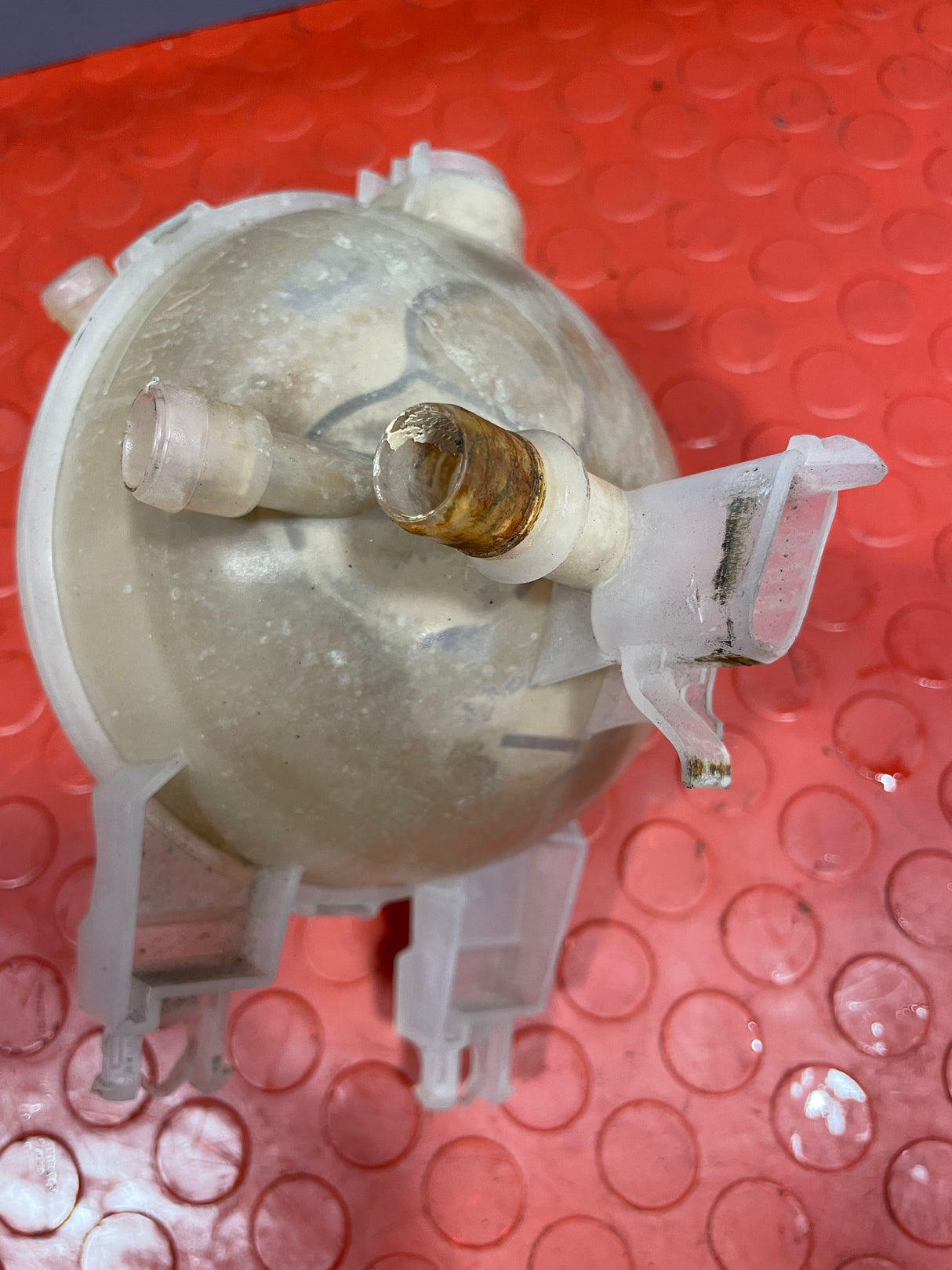 Citroen Dispatch/Peugeot Expert/Vauxhall Vivaro COOLANT EXPANSION TANK 2019-2023 P/N 9821049380