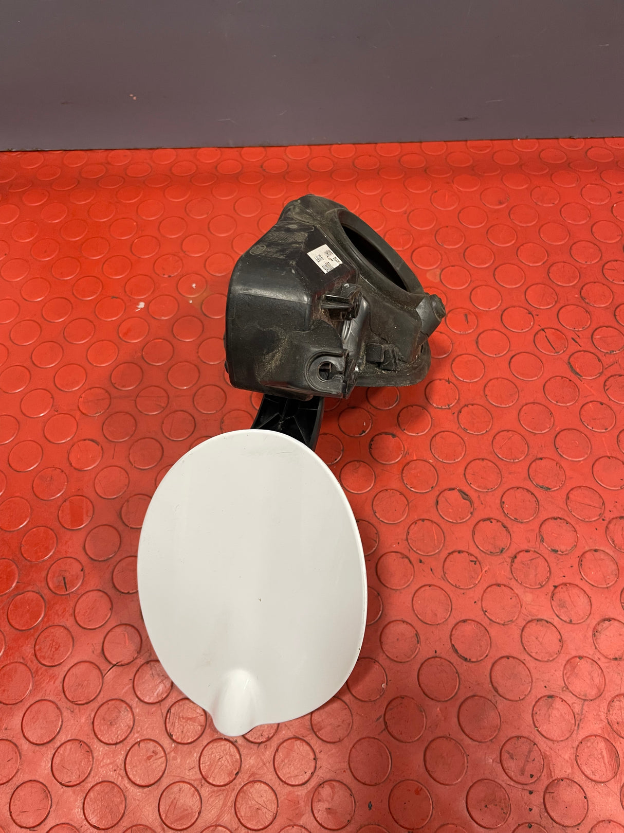 Ford Transit Connect FUEL FILLER CAP COVER & HOUSING (White) 2013-2018 P/N DT11V27936A/D