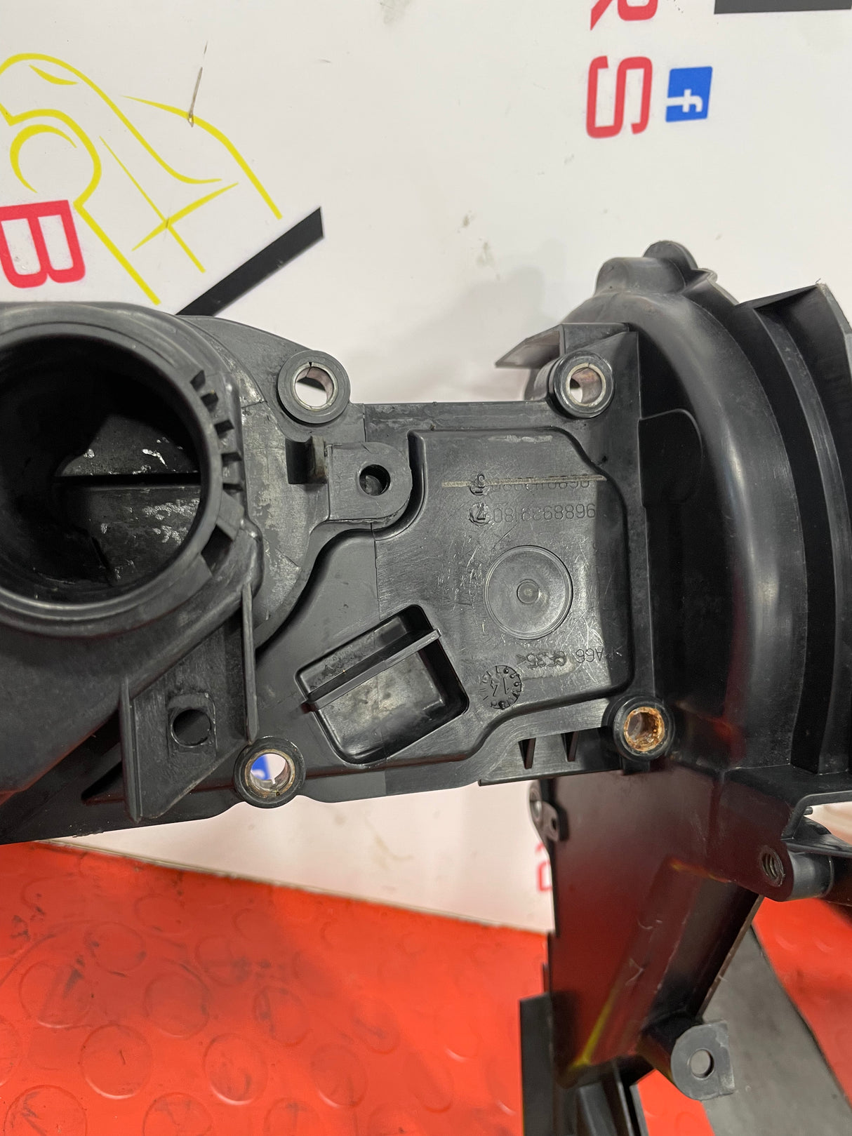 Peugeot Partner Citroen Berlingo CYLINDER HEAD VALVE COVER 1.6 HDi 8V 2013-2018 P/N 9688939180- 1