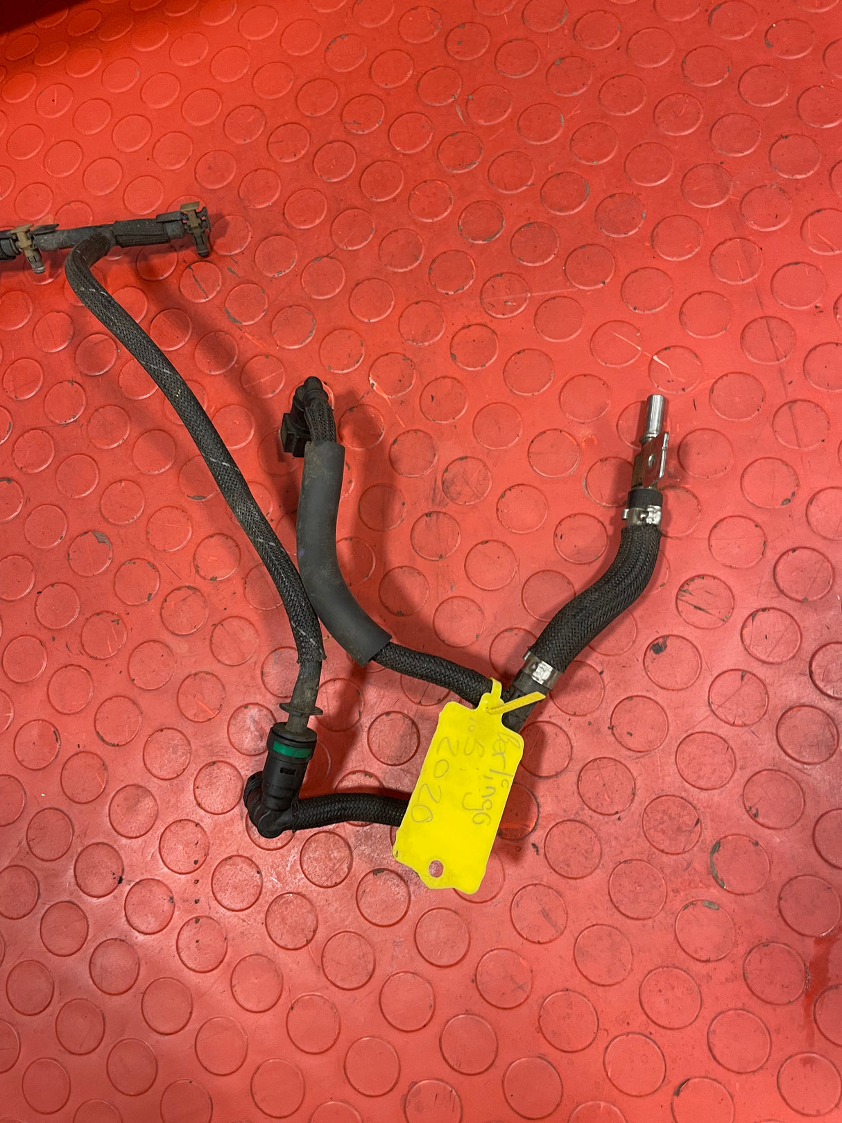 Citroen Berlingo/Peugeot Partner/Vauxhall Combo 2019 FUEL RETURN LINE HOSE 1.5 2020 P/N 9824723180