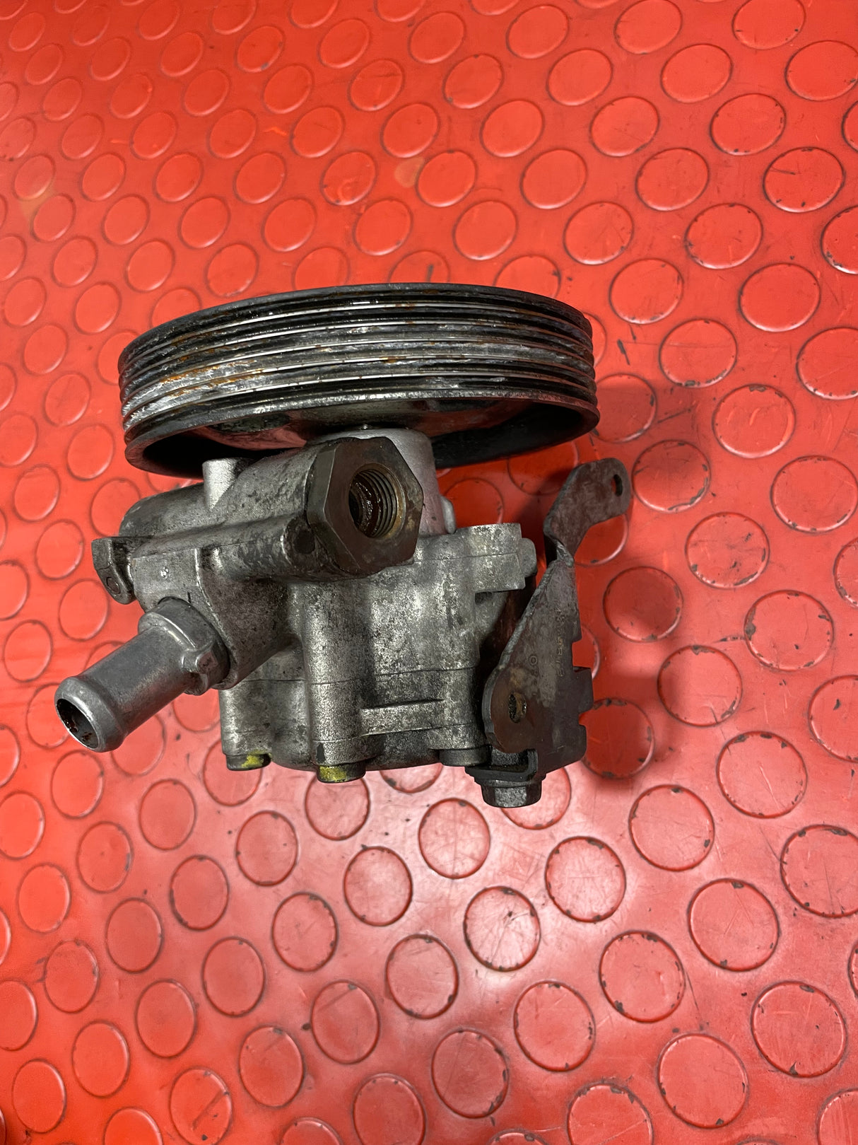 Citroen Berlingo/Peugeot Partner POWER STEERING PUMP 2008-2011 P/N 9637000880