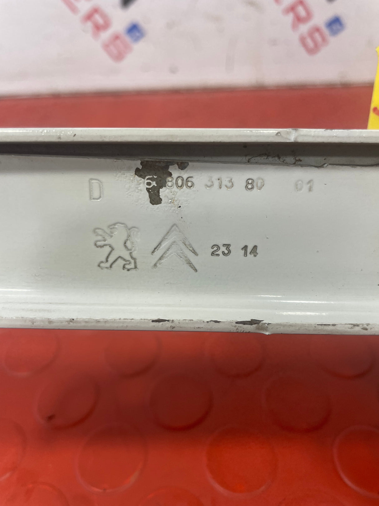 Citroen Berlingo/Peugeot Partner BONNET HINGES (PAIR) 2011-2018 P/N 9680631380