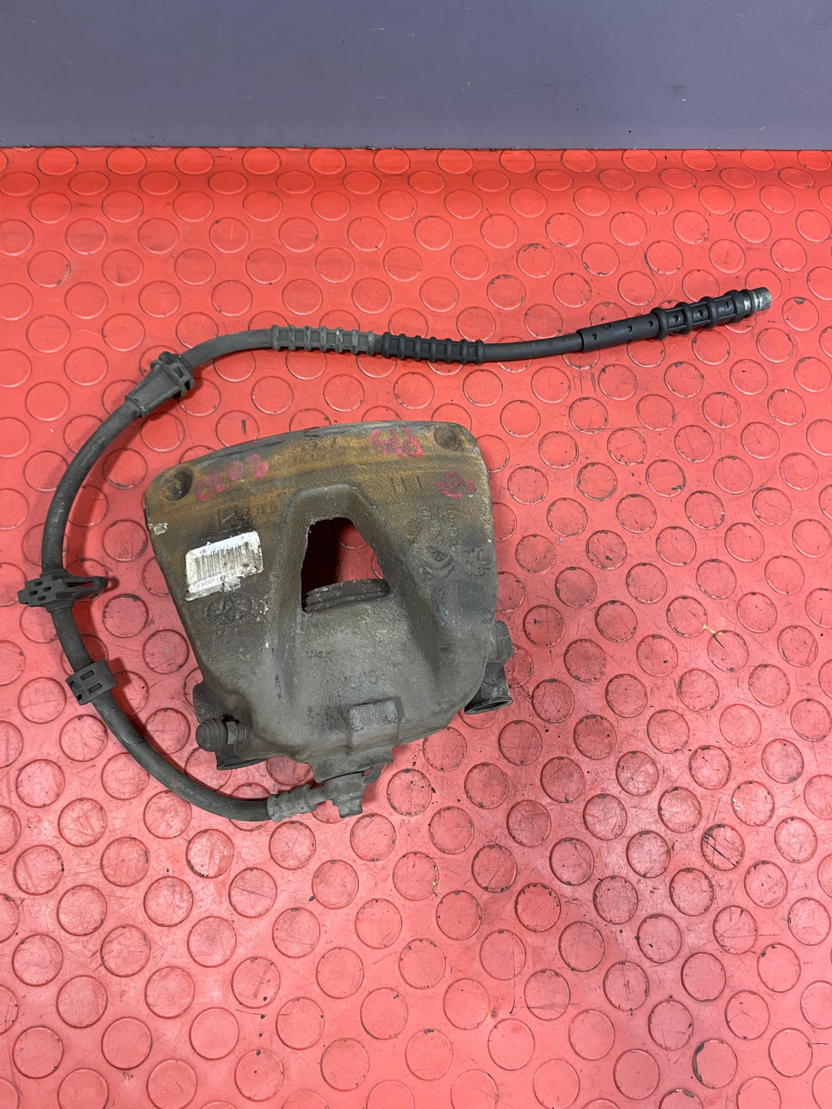 Vauxhall Vivaro/Citroen Dispatch/Peugeot Expert/Toyota Proace/Fiat Scudo BRAKE CALIPER Front Passenger's Side 2016-2024 P/N 9805256280