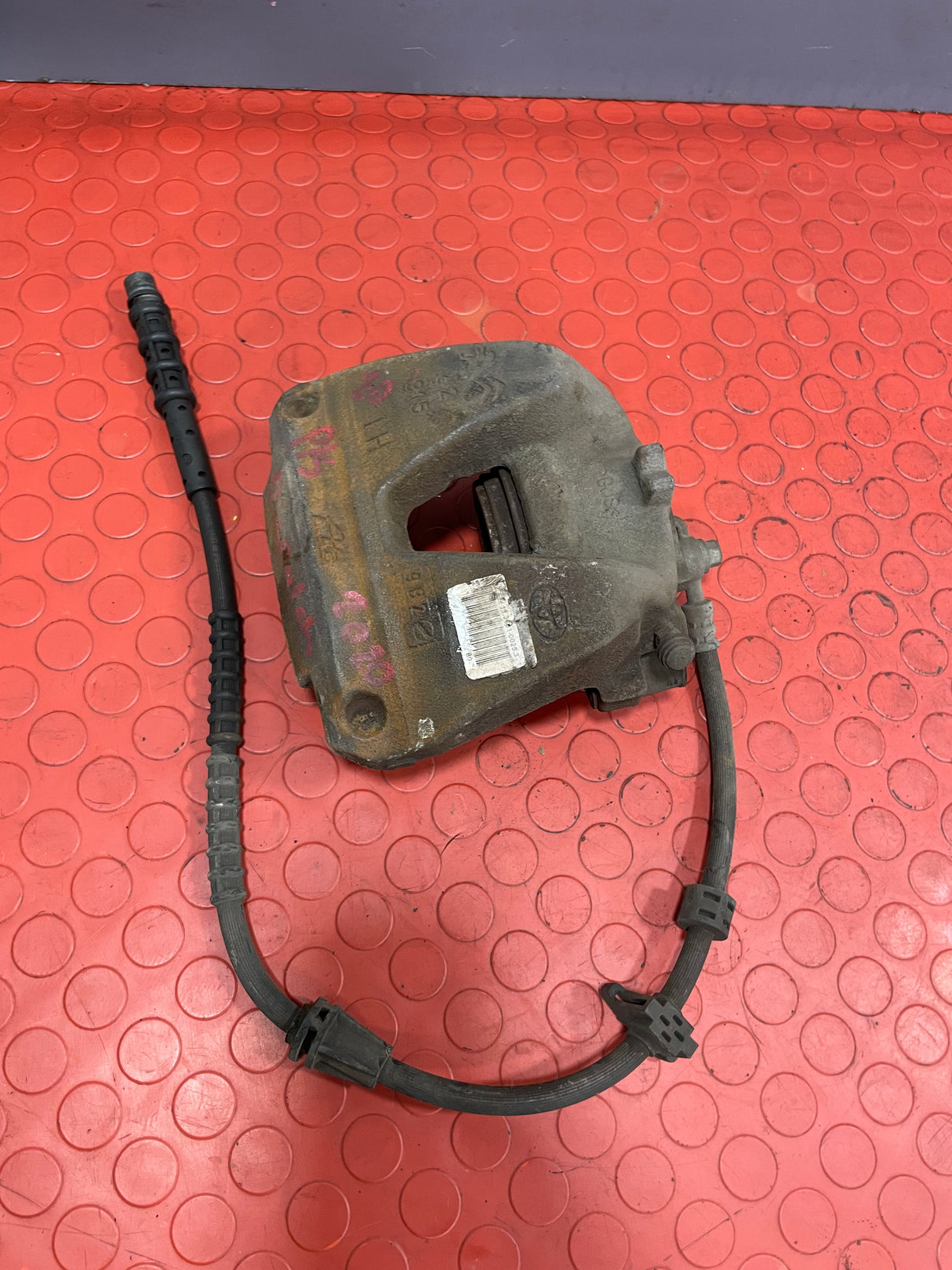 Vauxhall Vivaro/Citroen Dispatch/Peugeot Expert/Toyota Proace/Fiat Scudo BRAKE CALIPER Front Passenger's Side 2016-2024 P/N 9805256280