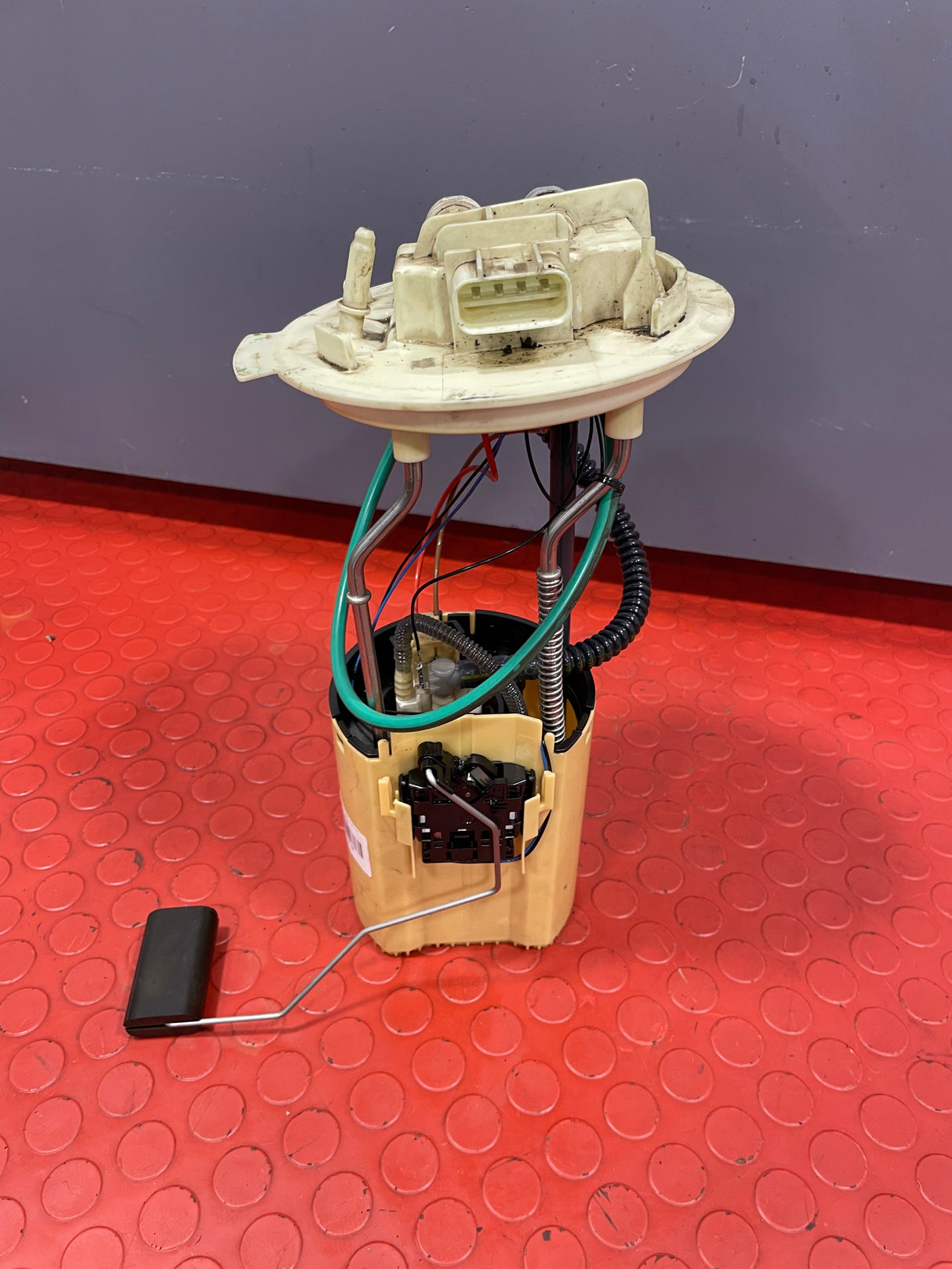 Ford Transit Mk8 FUEL SENDING UNIT 2.0 2021 P/N KK319H307AB