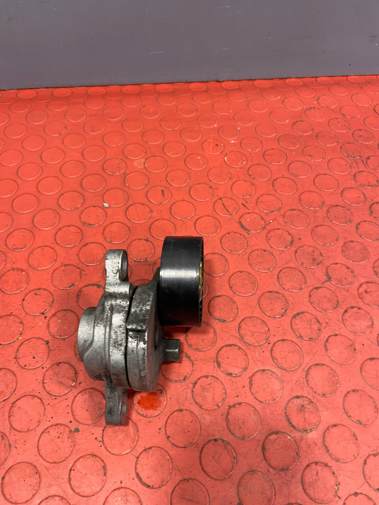 Citroen Relay/Peugeot Boxer/Fiat Ducato AUXILIARY BELT TENSIONER 2.0 2008-2019 P/N 9826368080
