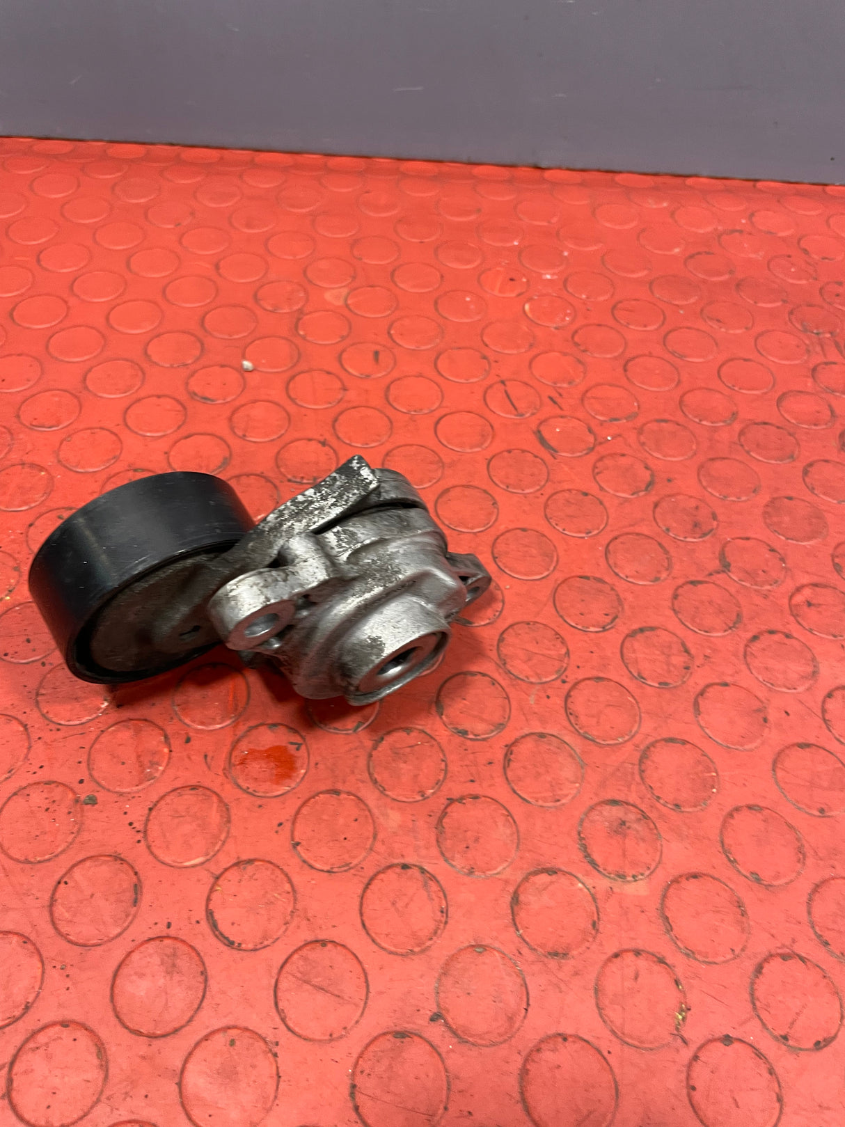 Citroen Relay/Peugeot Boxer/Fiat Ducato AUXILIARY BELT TENSIONER 2.0 2008-2019 P/N 9826368080