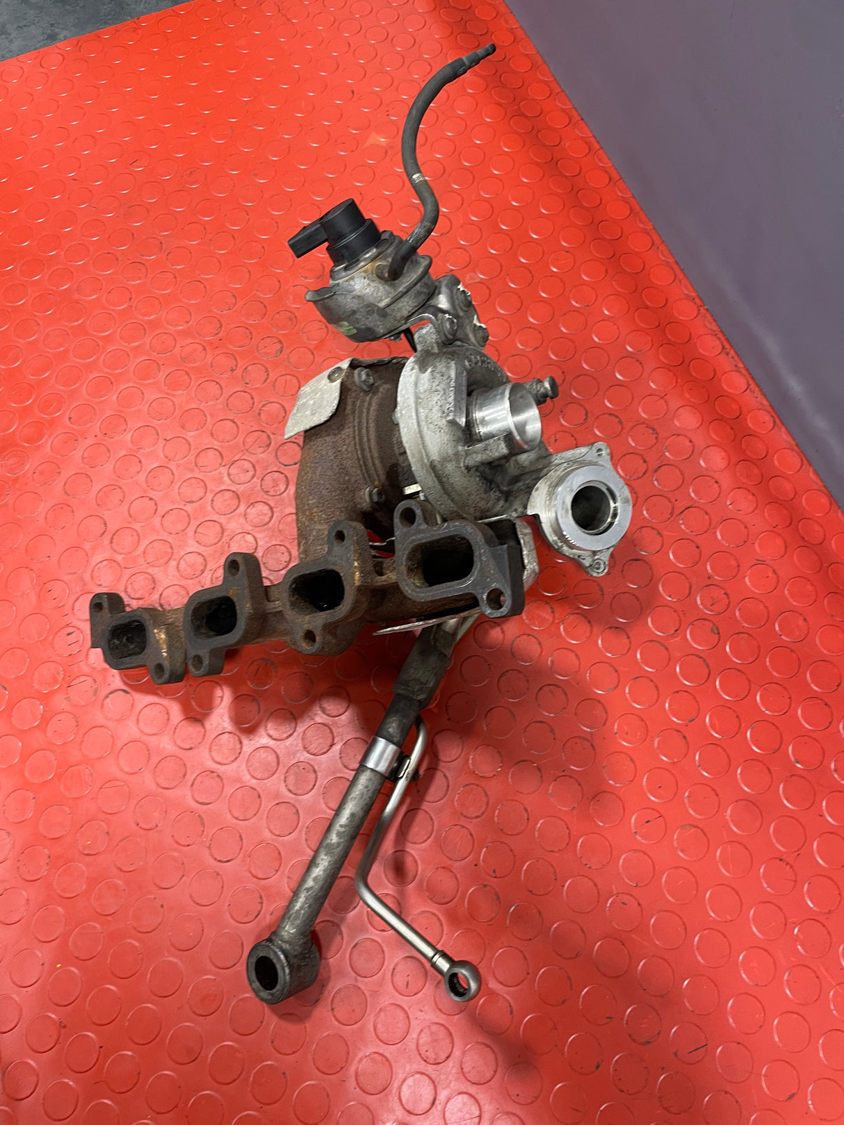 Volkswagen Golf TURBO CHARGER ASSEMBLY (3Pin/socket w/ minor snap) 2008-2013 P/N 04L971501A / GTC1244VZ