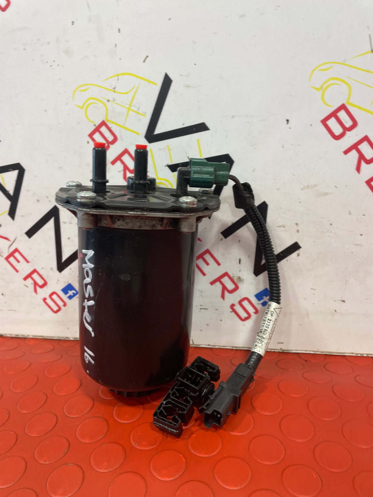 Vauxhall Movano/ Renault Master/Nissan NV400 B BOX 2010-2020 FUEL FILTER HOUSING P/N 171456546R