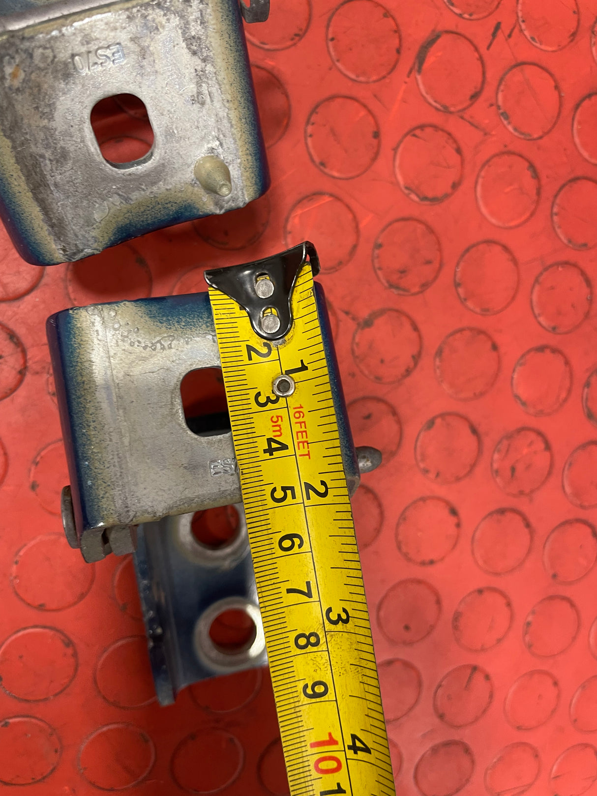 Citroen Berlingo/Peugeot Partner/Vauxhall Combo/Toyota Proace City PAIR OF FRONT DOOR HINGES Driver's Side Blue 2019-2024 P/N 1606475180