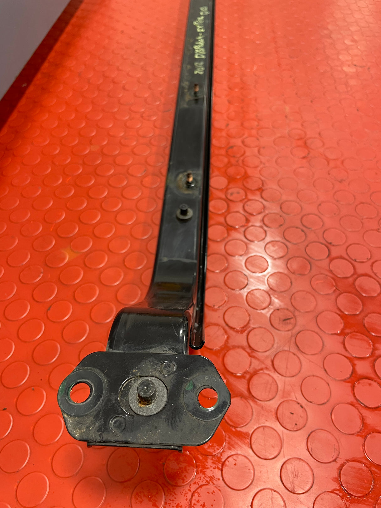 Citroen Dispatch/ Peugeot Expert/Vauxhall Vivaro/Proace/Fiat Scudo SLIDING DOOR RAIL D/S Right 2008-2016 P/N 140118780
