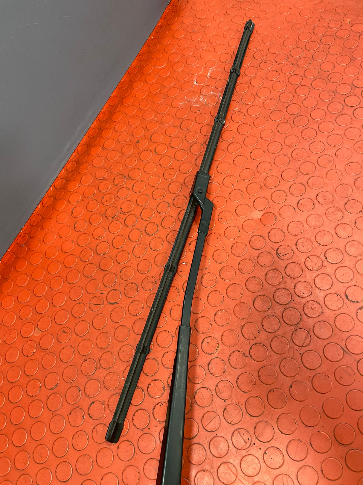 Ford Transit WIPER ARM MK8 P/N BK3117526CD
