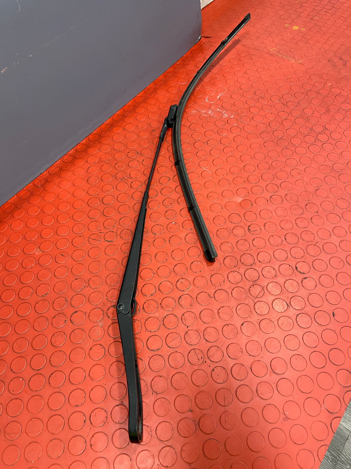 Ford Transit WIPER ARM MK8 P/N BK3117526CD