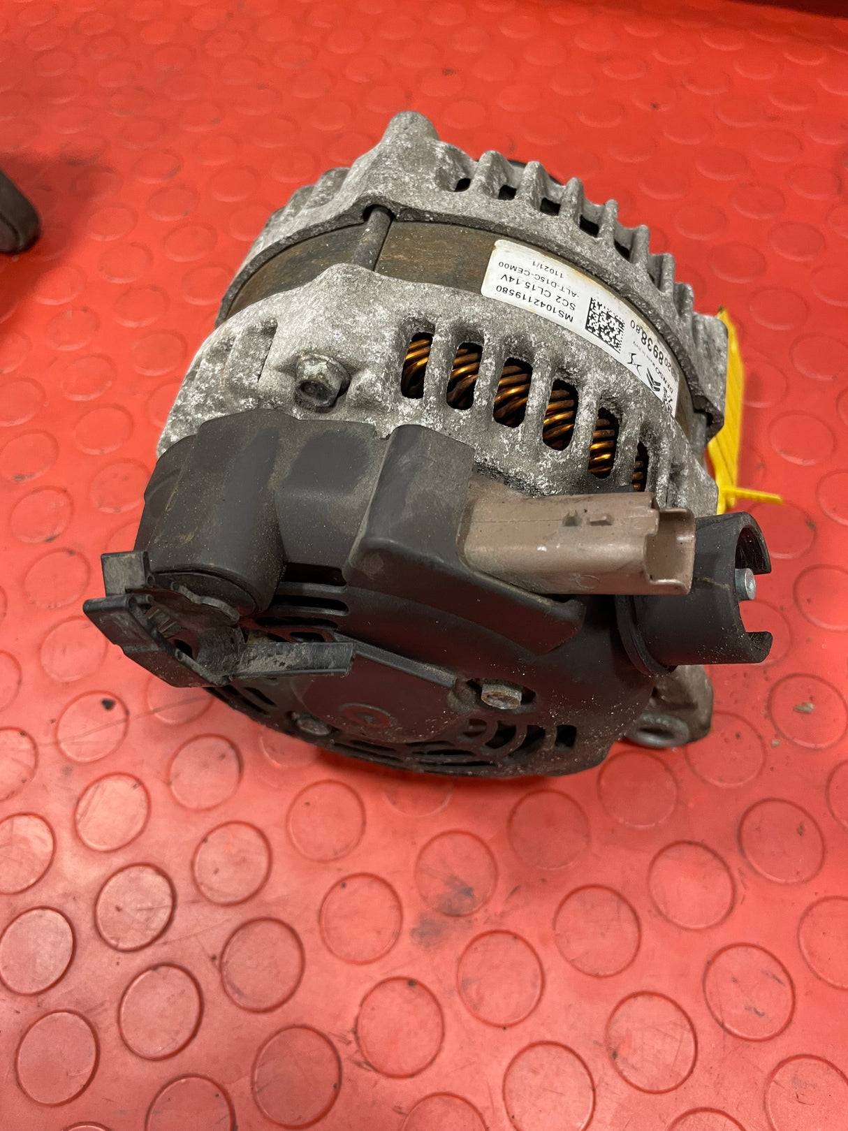 Citroen Berlingo/Dispatch /Peugeot Partner/Vauxhall Combo/Toyota Proace City ALTERNATOR 1.5 2019-2024 P/N 9820893880