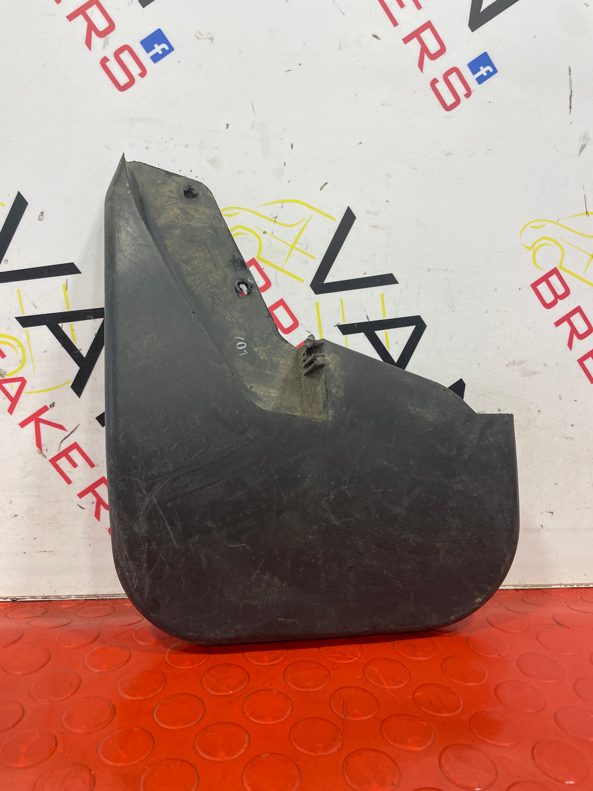 Ford Transit Custom REAR MUDFLAP PASSENGER SIDE LEFT 2013-2018 P/N BK2128371ACW