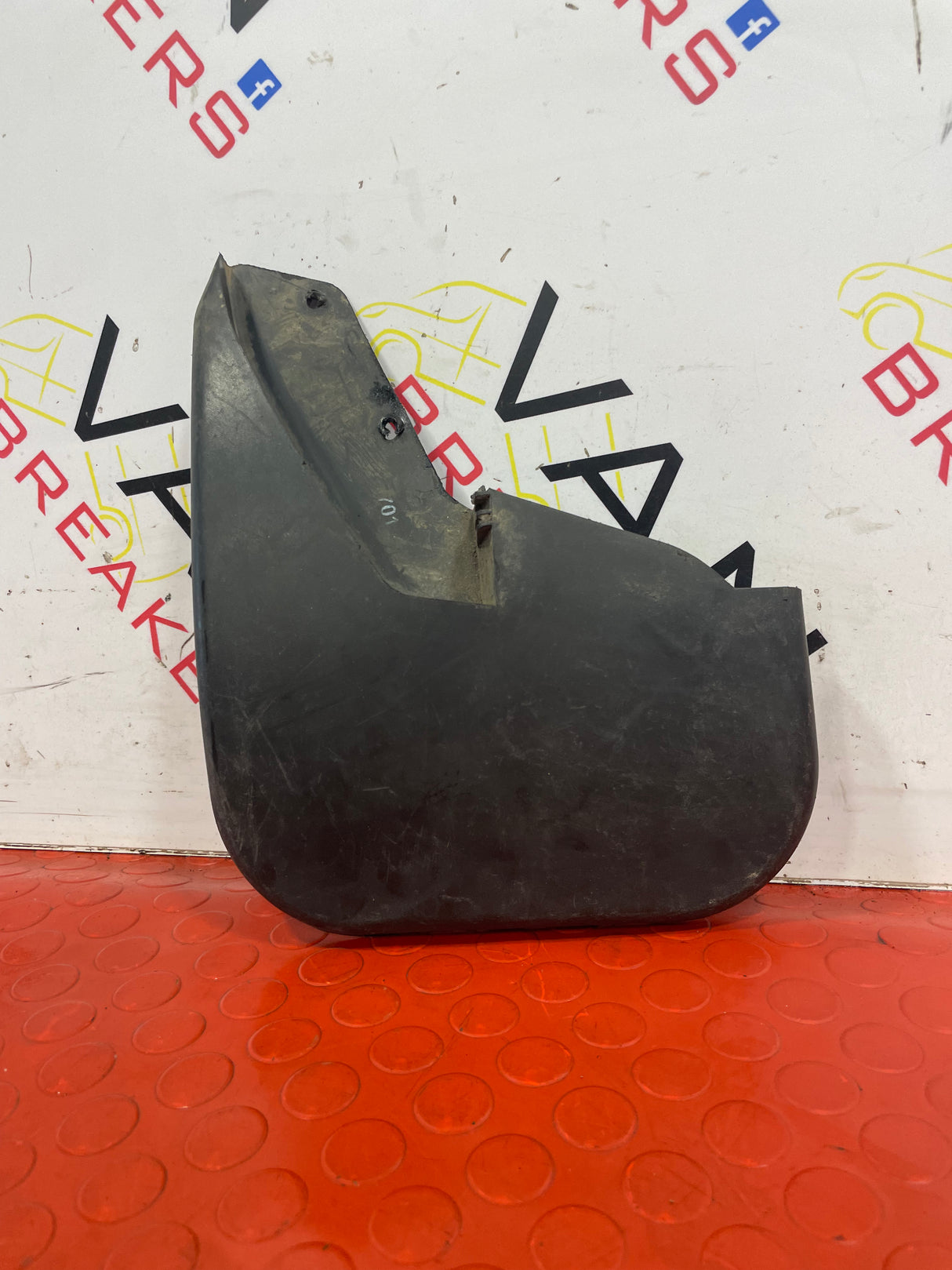 Ford Transit Custom REAR MUDFLAP PASSENGER SIDE LEFT 2013-2018 P/N BK2128371ACW