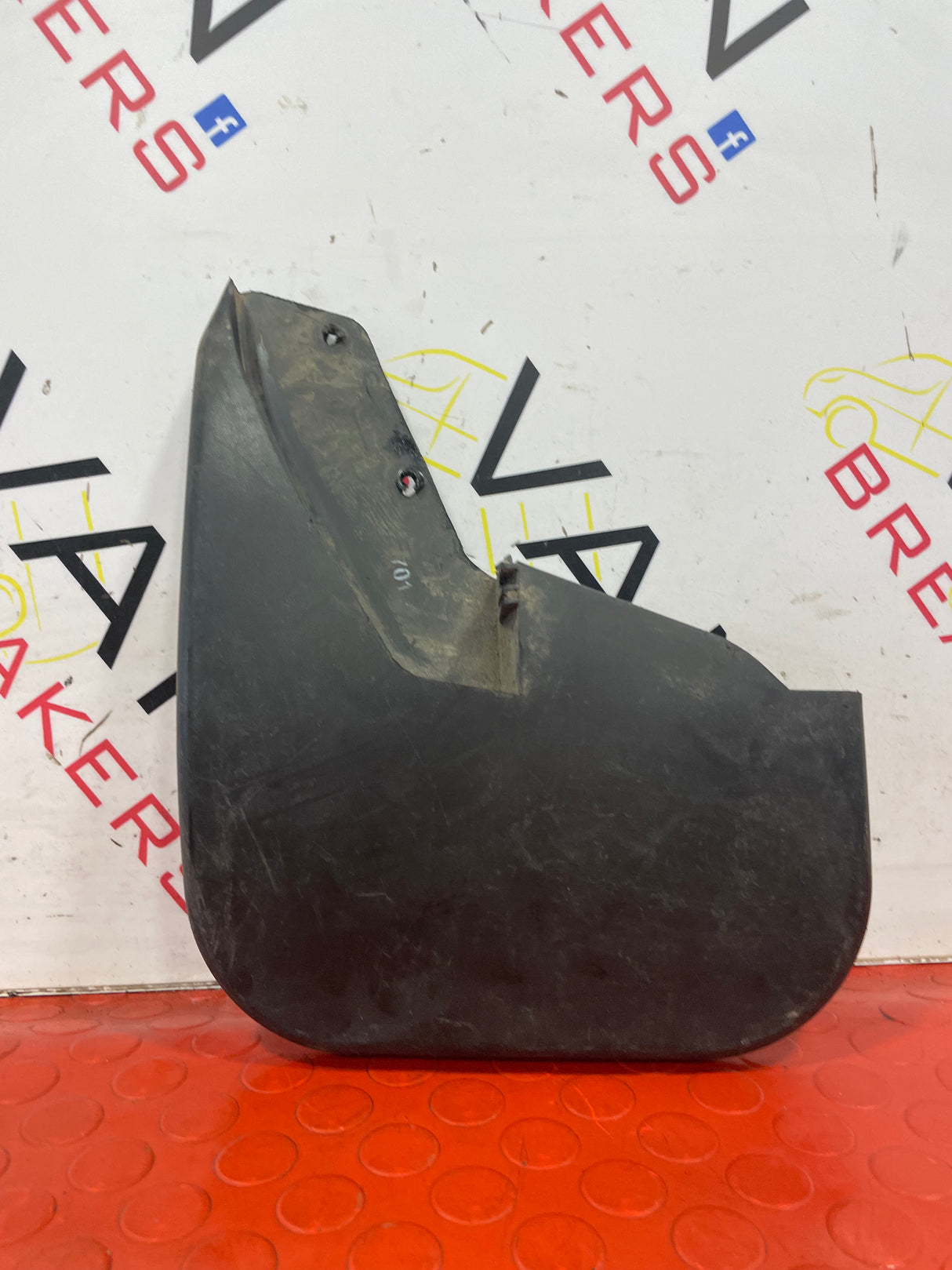 Ford Transit Custom REAR MUDFLAP PASSENGER SIDE LEFT 2013-2018 P/N BK2128371ACW