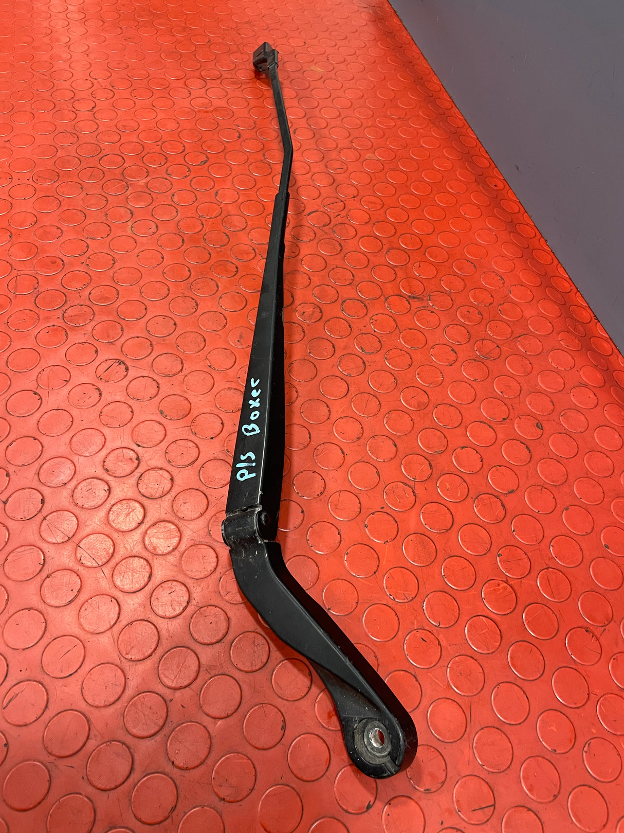 Peugeot Boxer/Citroen Relay/Fiat Ducato WINDSCREEN WIPER ARM Passenger's Side P/N 250PDX
