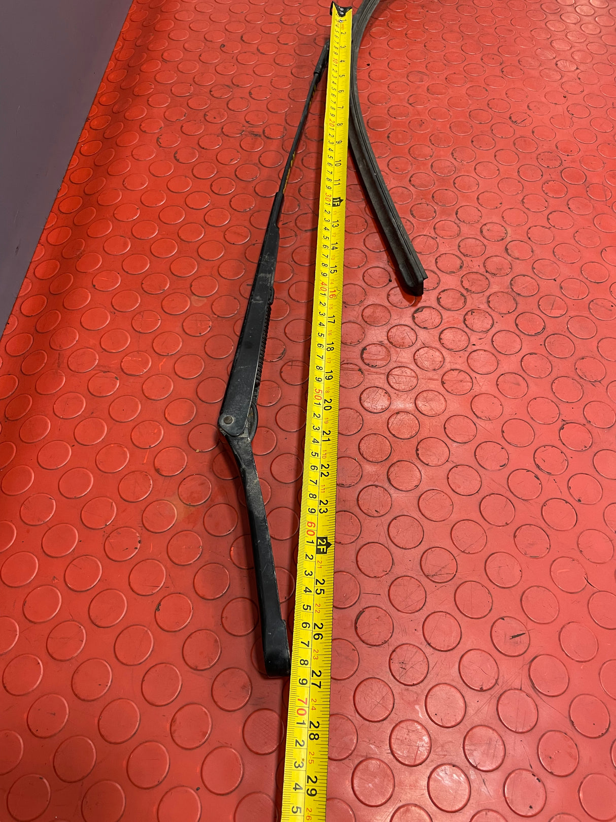 Volkswagen Crafter WIPER ARM Driver's Side O/S 2017-2023 P/N 7C2955410