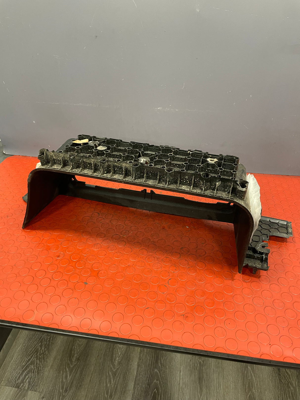 Ford Transit Custom FRONT DRIVER'S SIDE DOOR STEP (Busted Mounting Pin) 2019-2023 P/N BK21V13200AHW - 1 / KK31V13200ADW