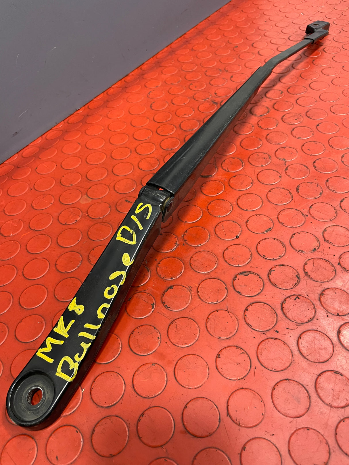 Ford Transit WIPER ARM MK8 Driver's Side P/N BK3117526CD - 1