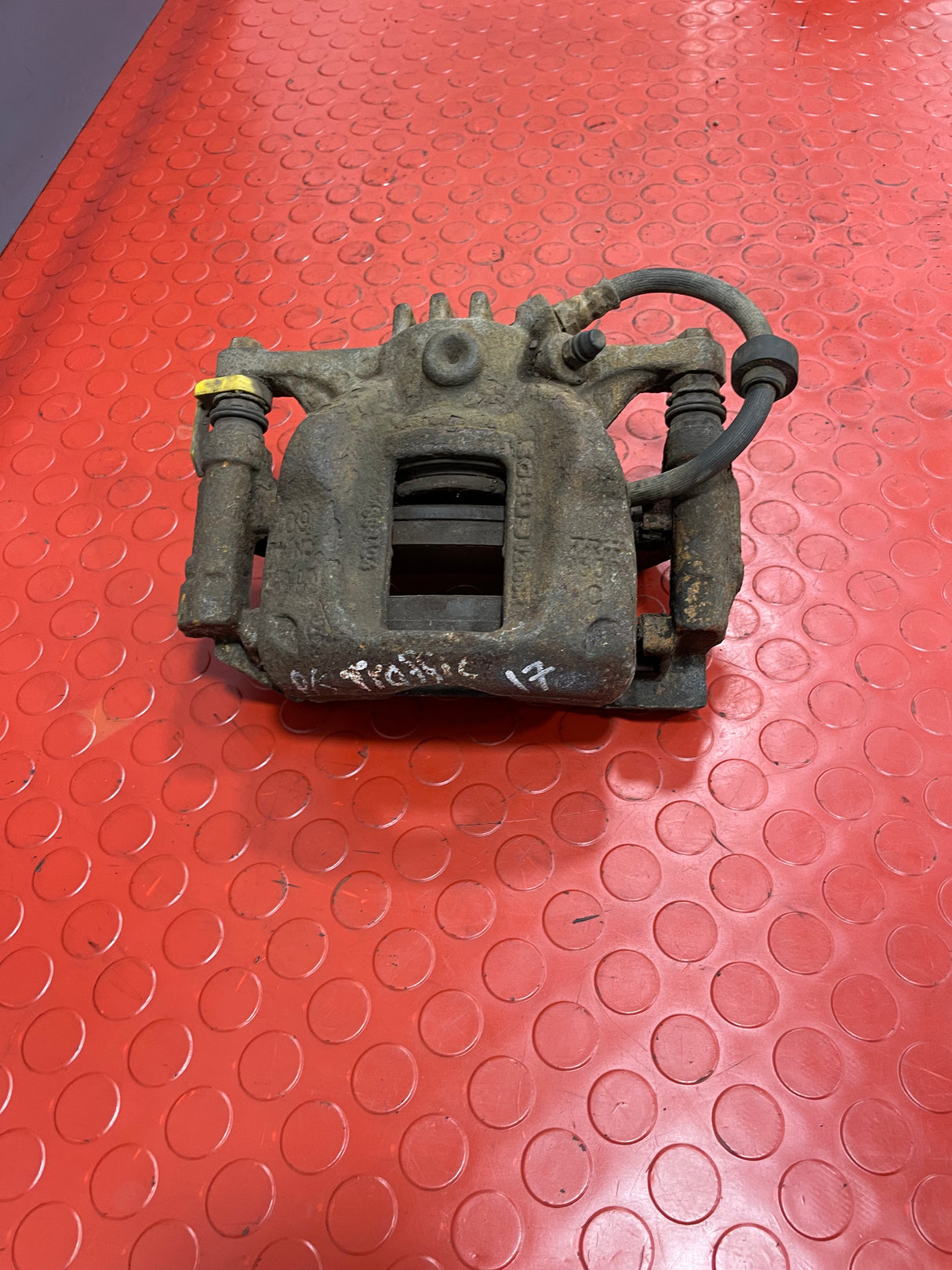 Renault Trafic/Vauxhall Vivaro/NV300 Primastar FRONT BRAKE CALIPER Passenger's Side 2014-2019 P/N 410119298R