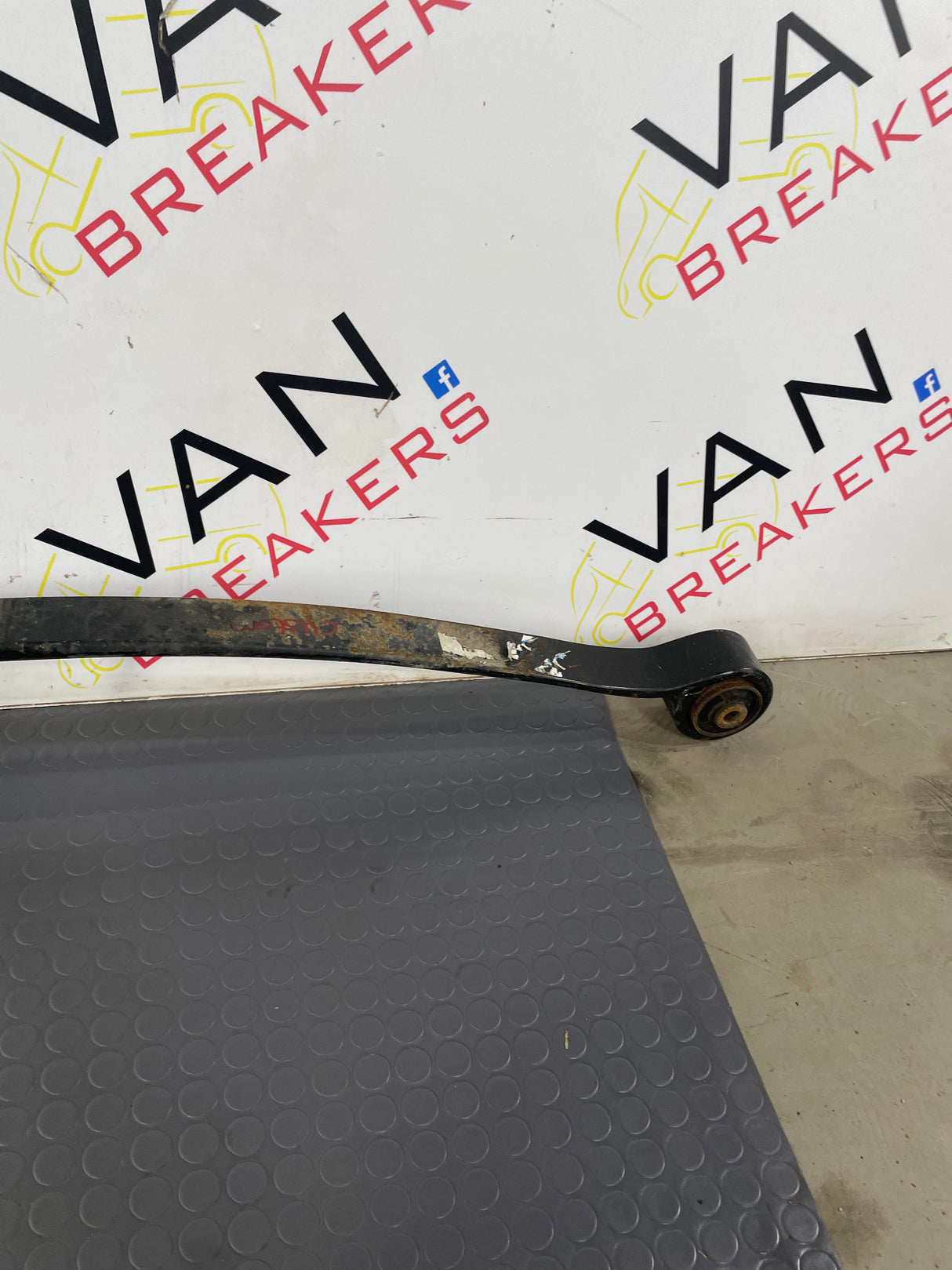 Ford Transit Custom REAR LEAF SPRING 2013-ON (60mmx1350mm eye to eye) P/N BK215560AH