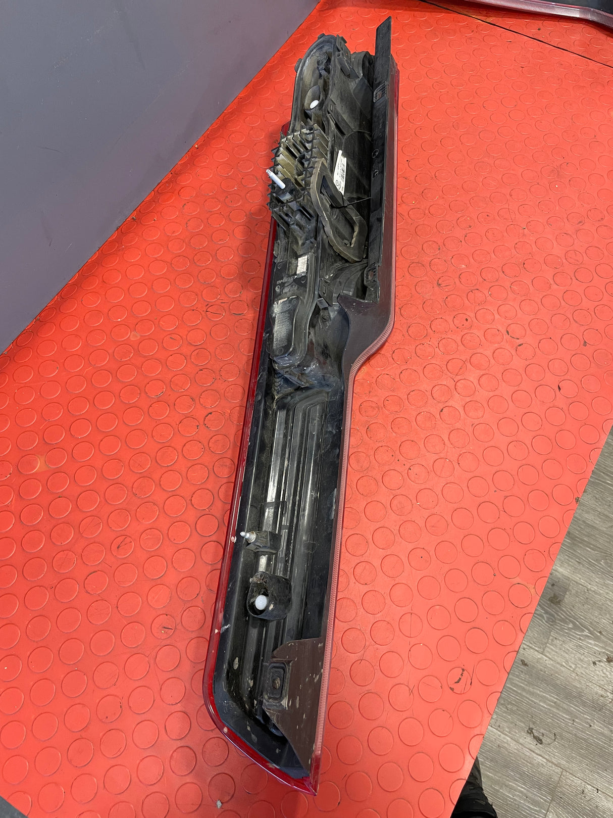 Ford Transit Custom TAILLIGHT PASSENGER SIDE 2013-2018 P/N BK2113405AJ