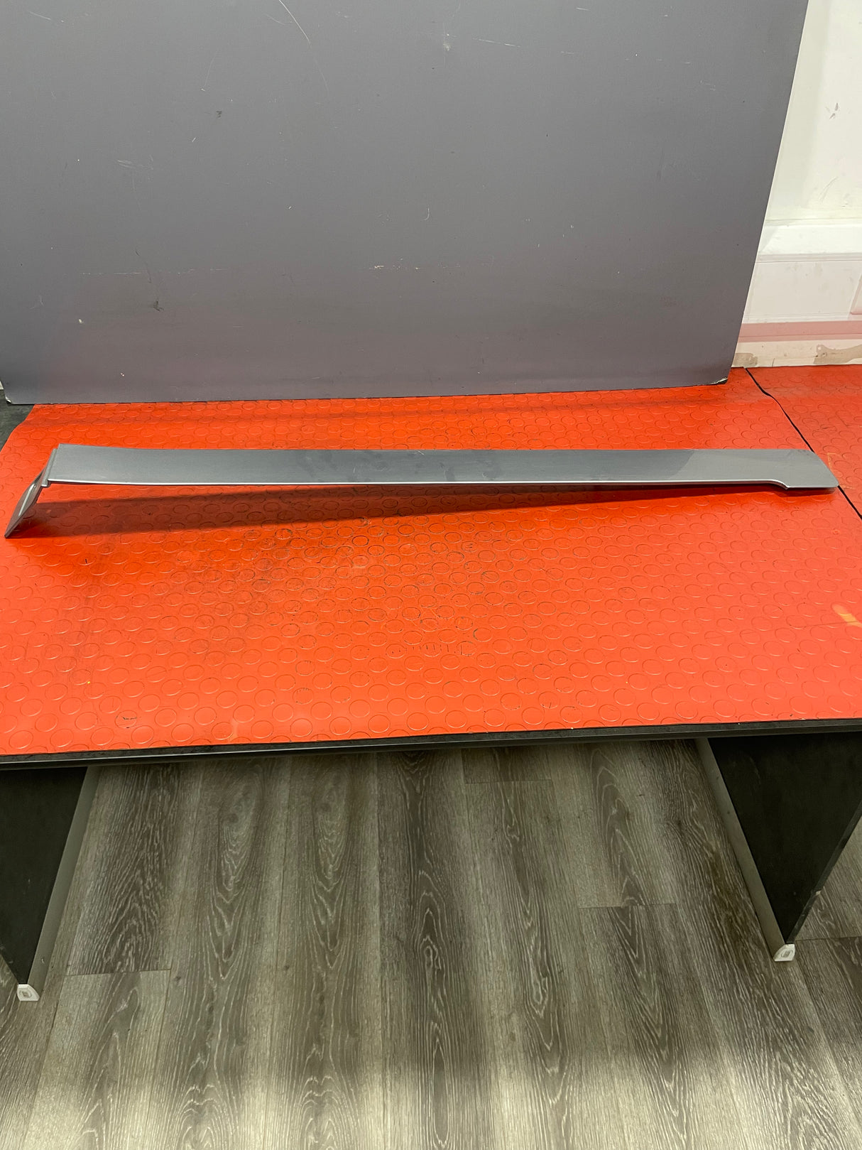 Vauxhall Vivaro/Citroen Dispatch/Peugeot Expert/Toyota Proace/Fiat Scudo DOOR RUNNER MOULDING COVER Passenger's Side (GREY) 2016-2024 P/N 9808384380