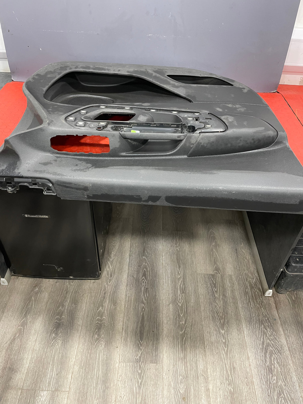 Citroen Berlingo/Peugeot Partner/Vauxhall Combo/Toyota Proace City FRONT LEFT DOOR CARD PANEL 2018-2024 P/N 9816791277