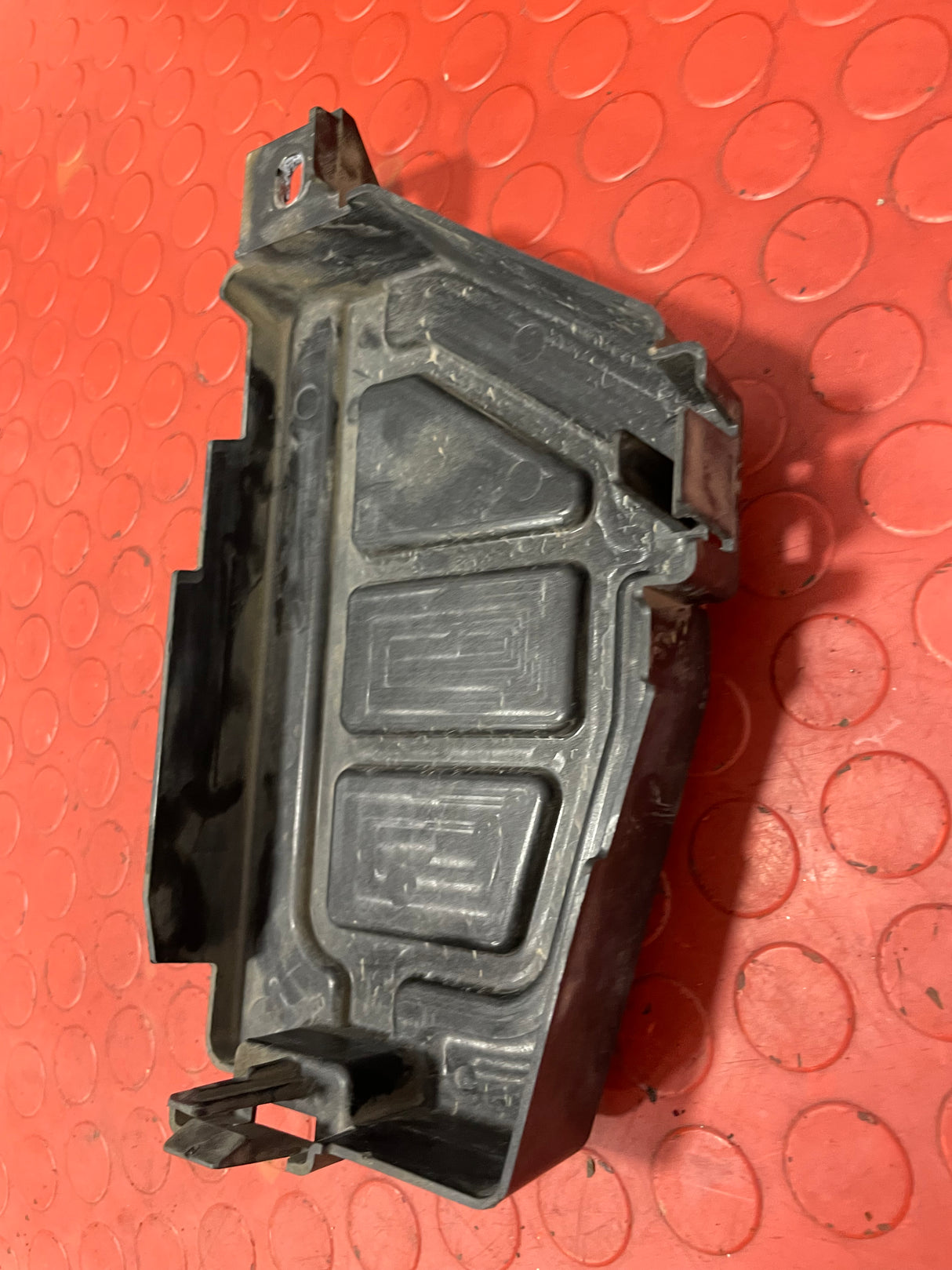 Renault Trafic/Nissan NV300 FUSE BOX COVER 2019-2024 P/N 227A63575R