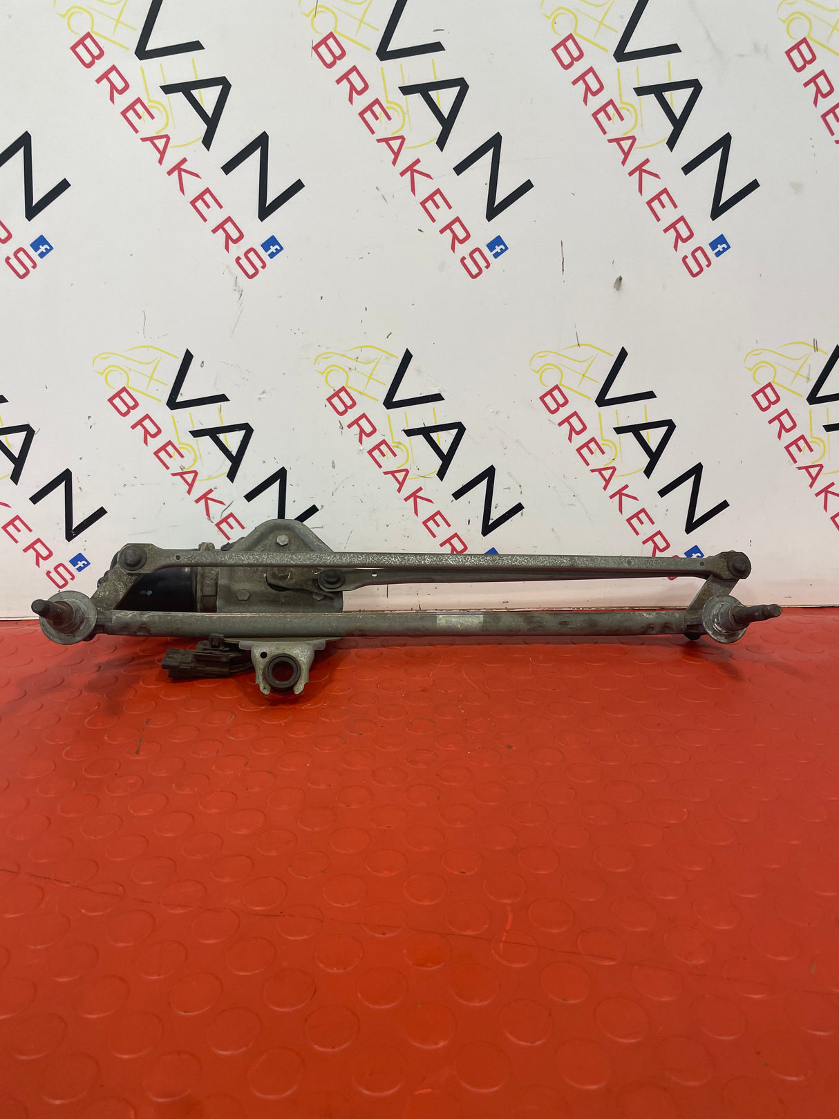 Vauxhall Vivaro/Nissan Primastar/Renault Trafic Mk1 FRONT WIPER MOTOR 2006-2014 P/N 53554102