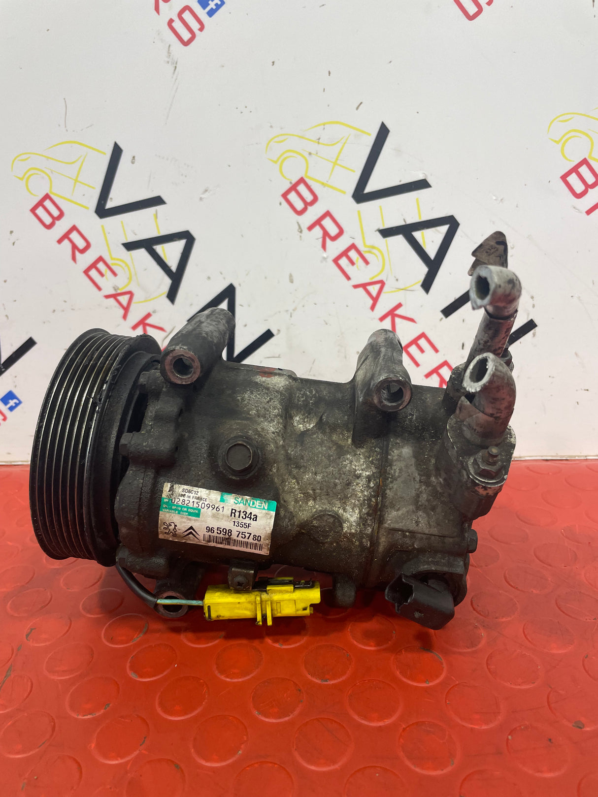 Citroen Berlingo/Peugeot Partner AIR CONDITIONING COMPRESSOR PUMP 1.6HDI 2008-2018 P/N 9659875780