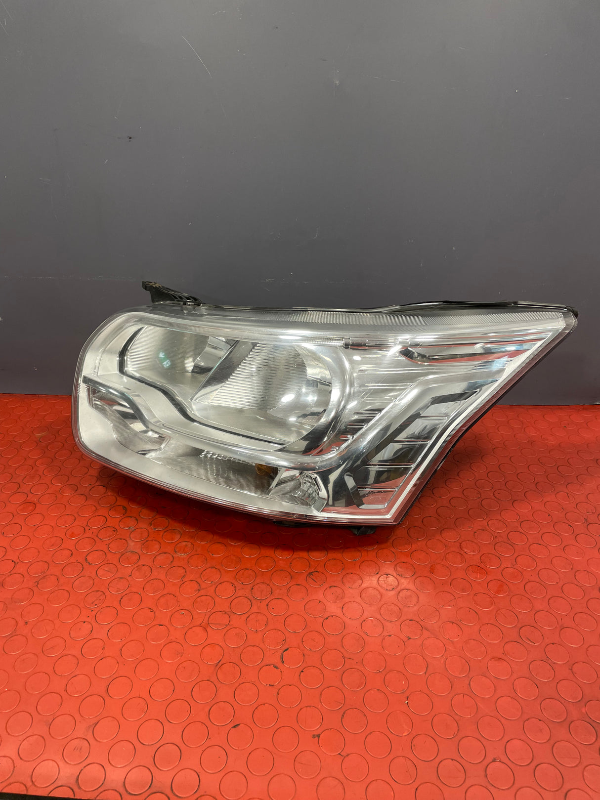 Ford Transit HEADLIGHT HALOGEN BULB With LED DRL CHROME Passenger's Side N/S 2013-2018 P/N BK3113D153B