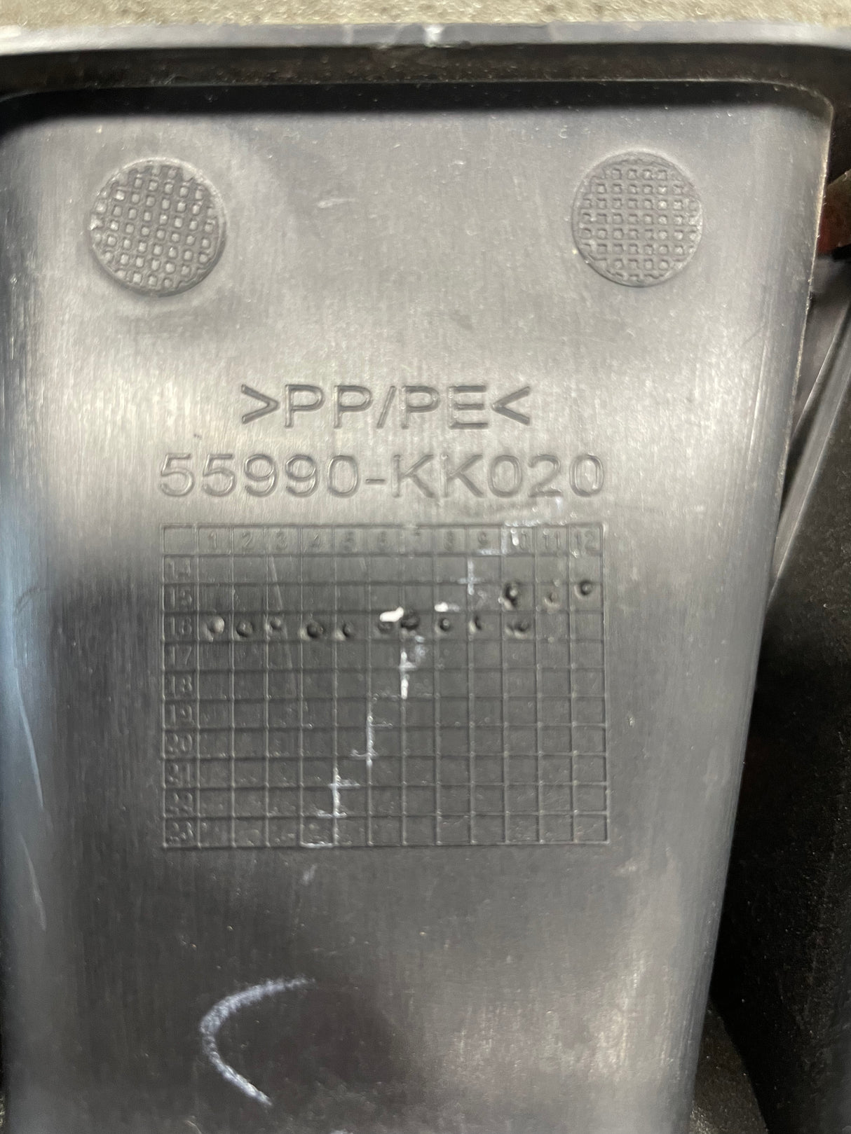 Toyota Hilux Invincible AIR VENTILATION GRILLE 2016-2023 P/N 55999KK020 / 55990KK020