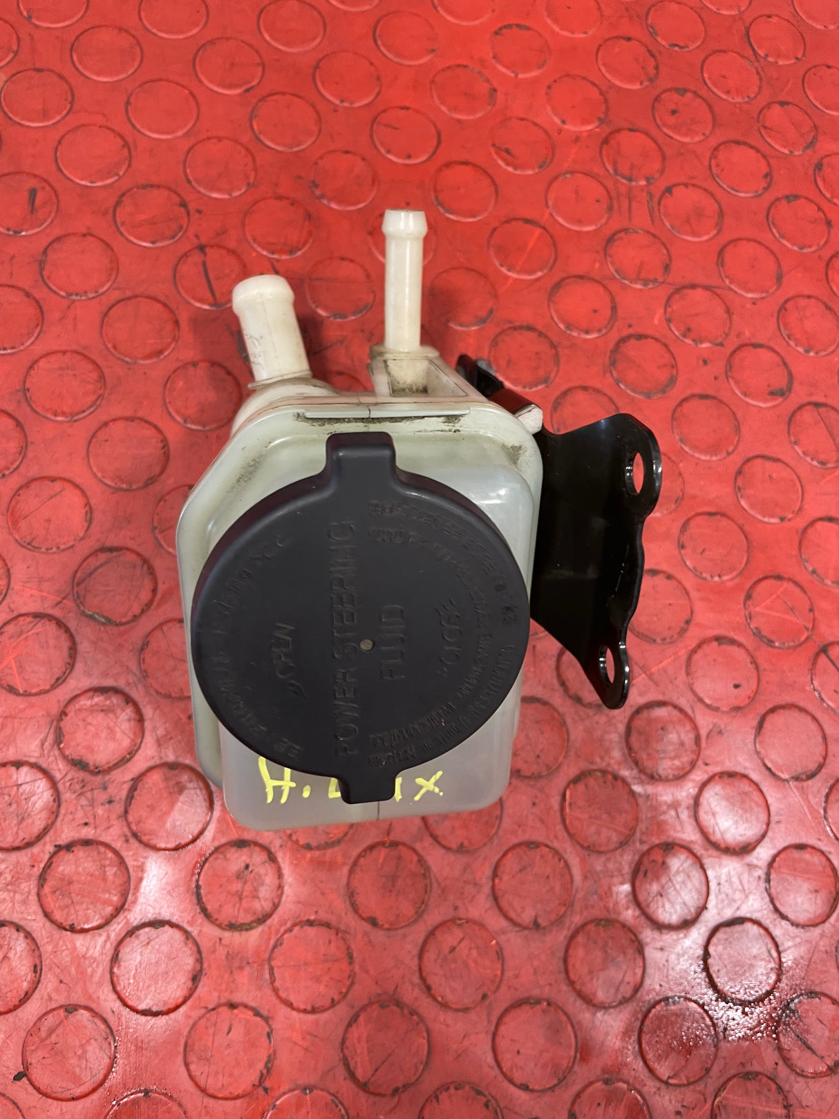 Toyota Hilux Invincible POWER STEERING FLUID RESERVOIR 2017 P/N 443600K050
