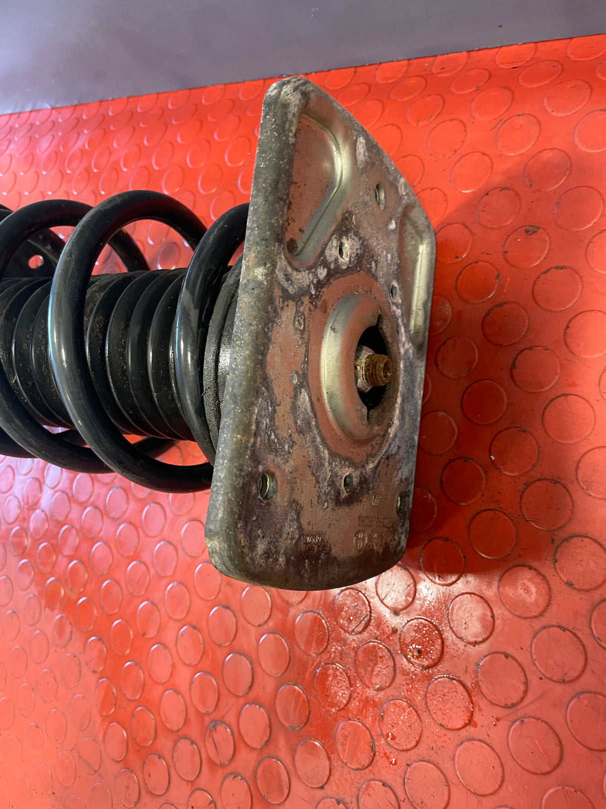 Citroen Dispatch/Peugeot Expert/Toyota Proace/Fiat Scudo COMPLETE FRONT SHOCK ABSORBER/STRUT DRIVER's 2016-2023 P/N 9821596780