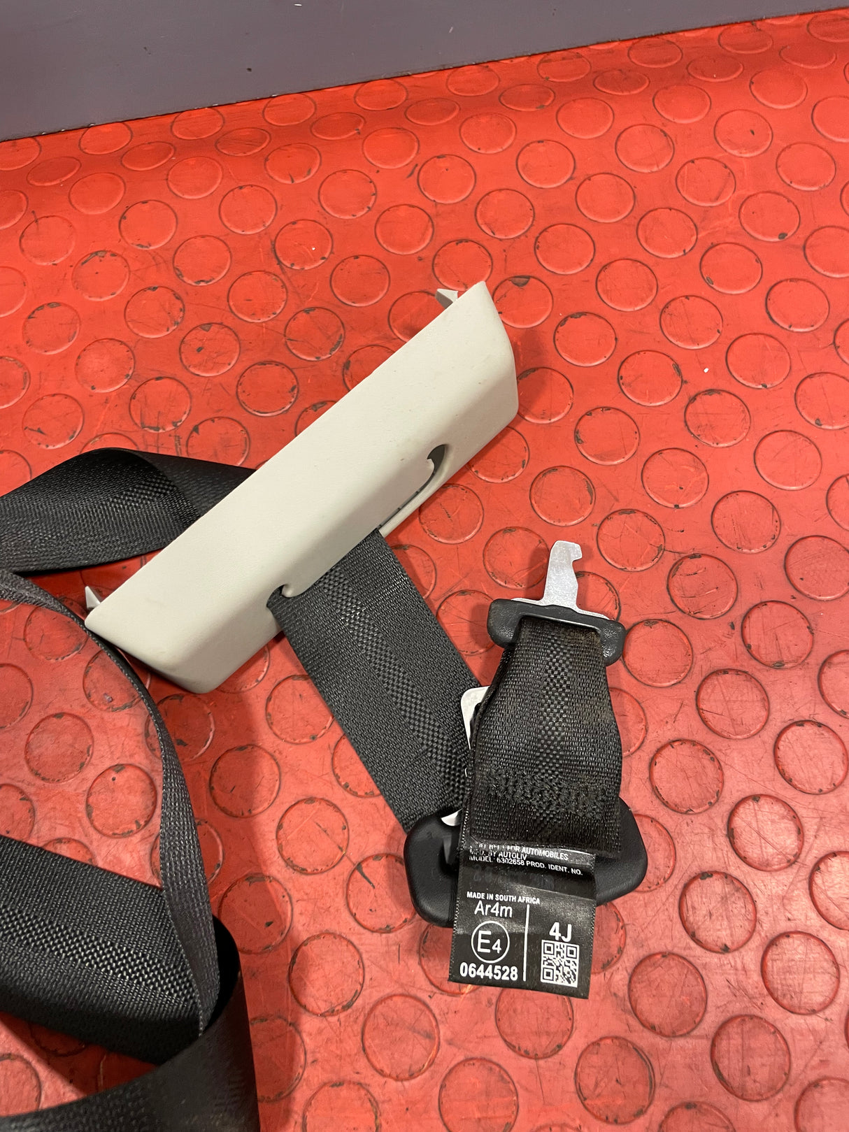 Toyota Hilux Invincible SAFETY SEAT BELT Passenger's Side Back Seat 2016-2023 P/N 630266500D
