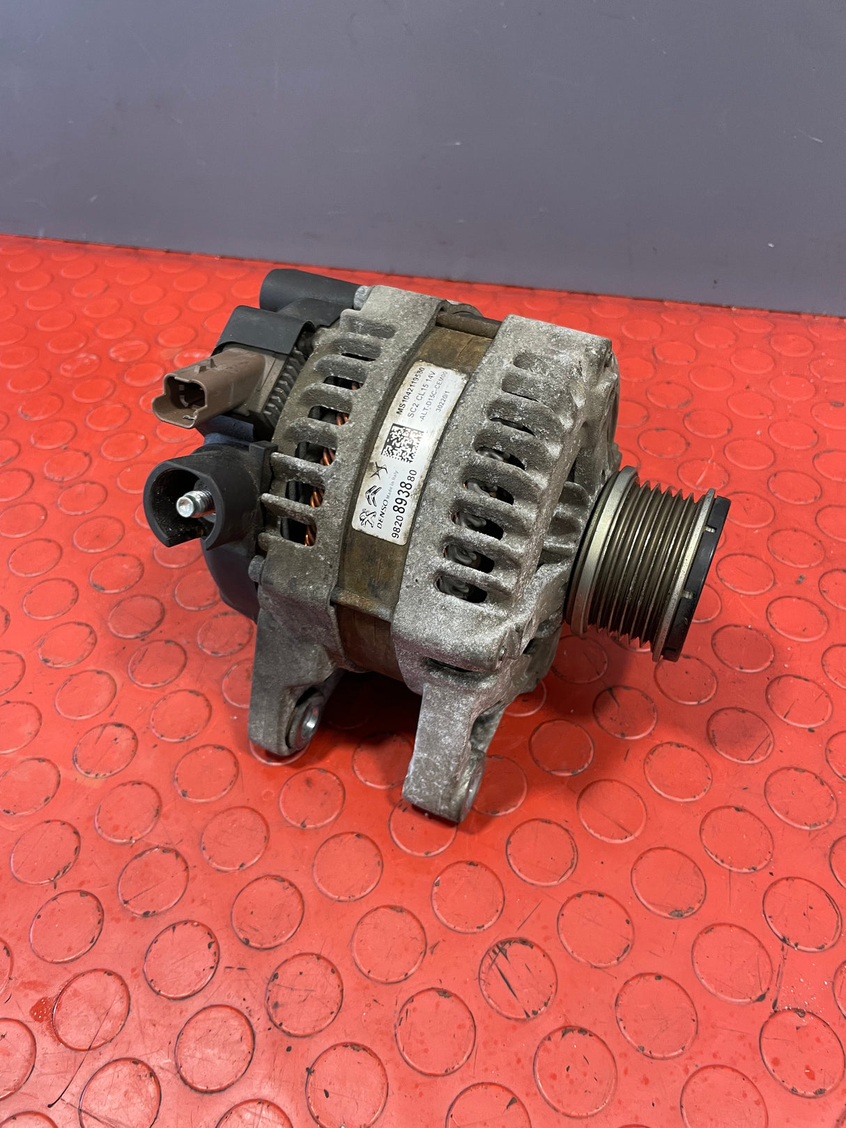 Citroen Berlingo/Dispatch /Peugeot Partner/Vauxhall Combo/Toyota Proace City ALTERNATOR 1.5 2016-2024 P/N 9820893880 - 1
