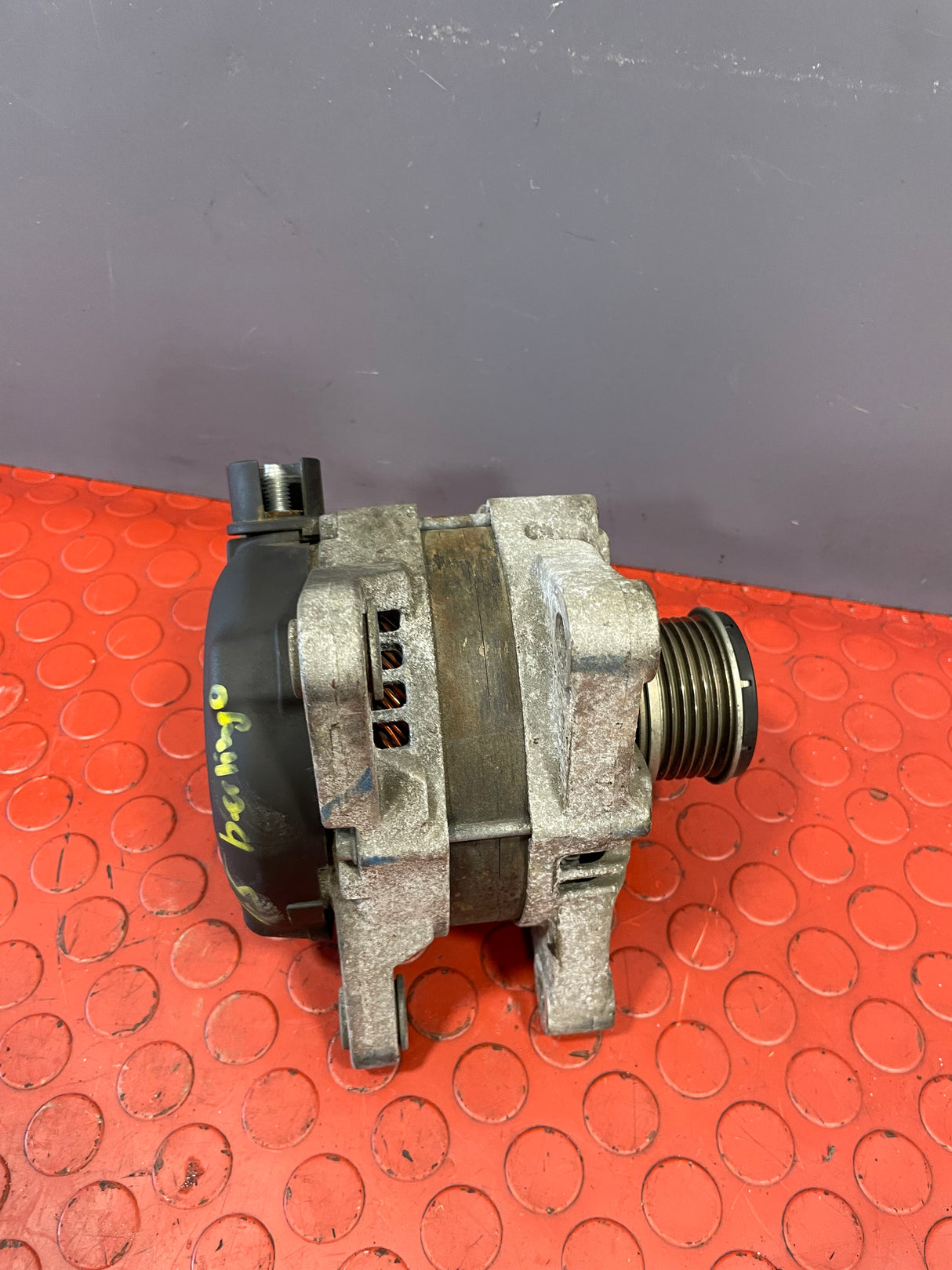 Citroen Berlingo/Dispatch /Peugeot Partner/Vauxhall Combo/Toyota Proace City ALTERNATOR 1.5 2016-2024 P/N 9820893880 - 1