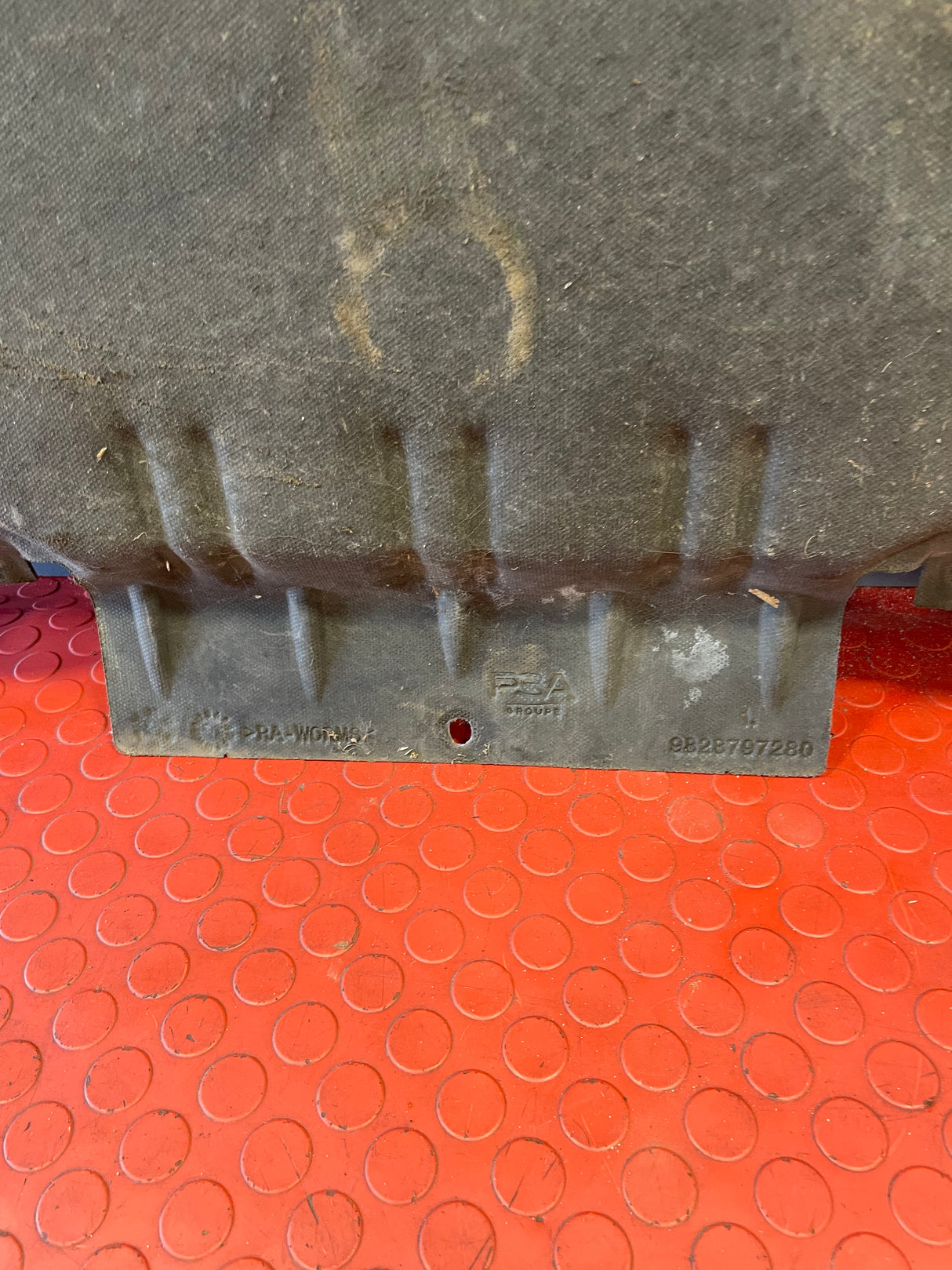 Citroen Berlingo/Peugeot Partner/Vauxhall combo/Toyota Proace City UNDER SUMP GAURD TRAY 1.5 2019-2024 TRAY P/N9828797280