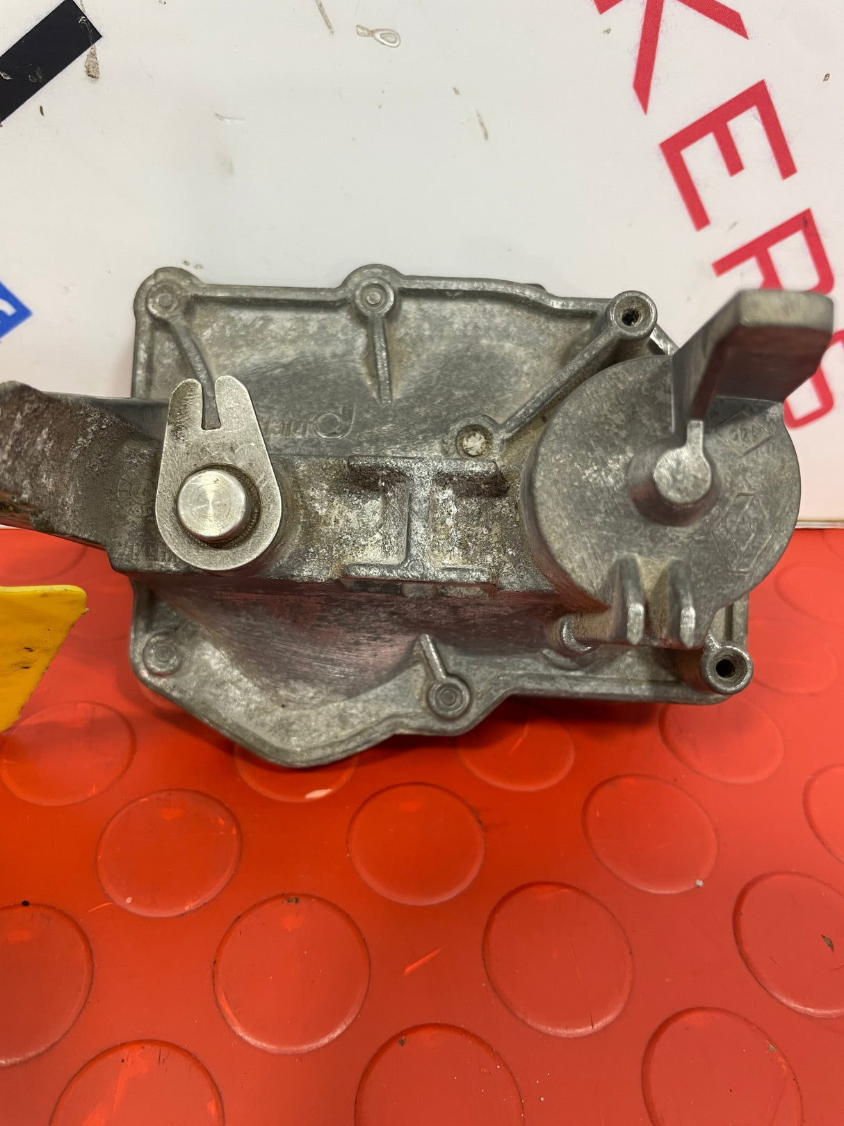 Renault Trafic EXHAUST CONTROL MOTOR (EGR) 1.6 2016 P/N 147008010R