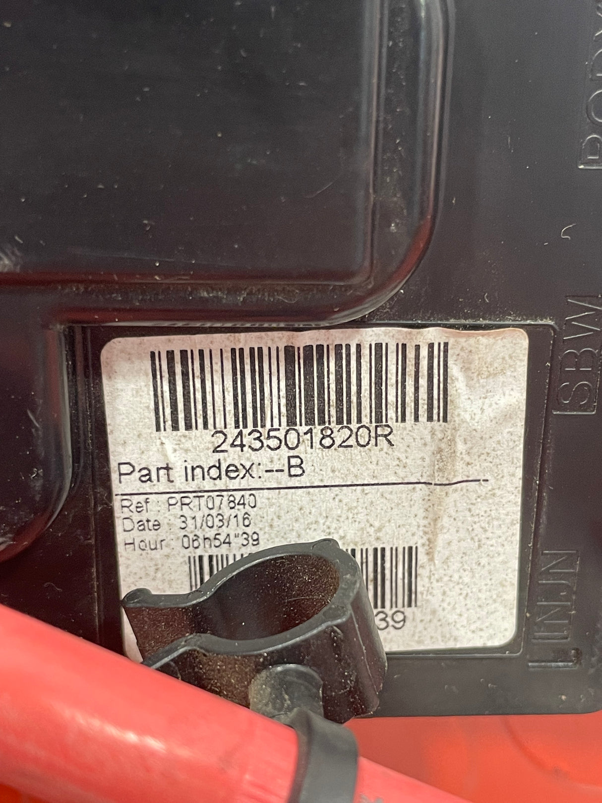 Vauxhall Vivaro/ Renault Trafic/Nissan NV300 BATTERY FUSE BOX 2015-2019 1.6L P/N 243501820R
