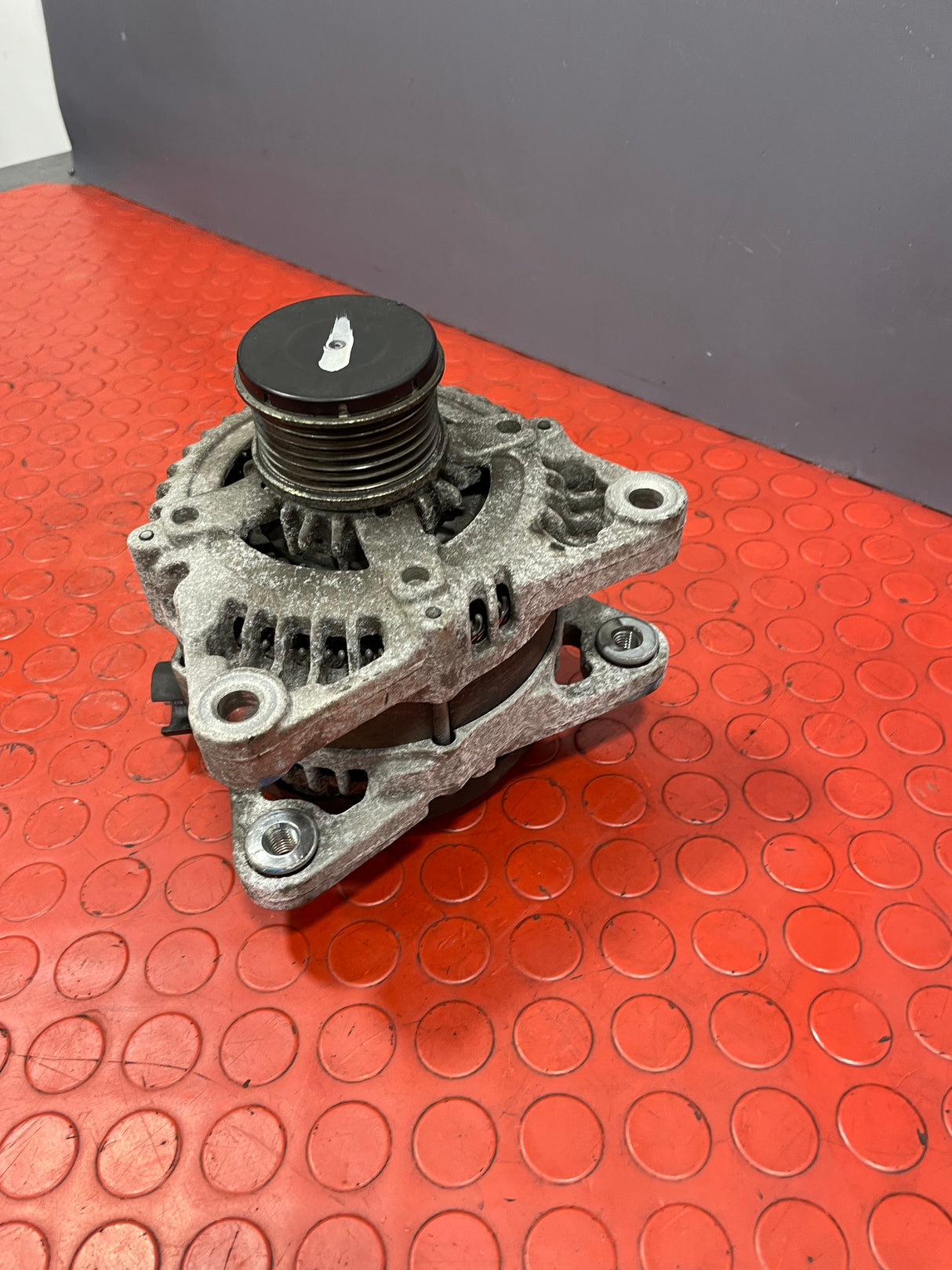 Citroen Berlingo/Dispatch /Peugeot Partner/Vauxhall Combo/Toyota Proace City ALTERNATOR 1.5 2016-2024 P/N 9820893880 - 2
