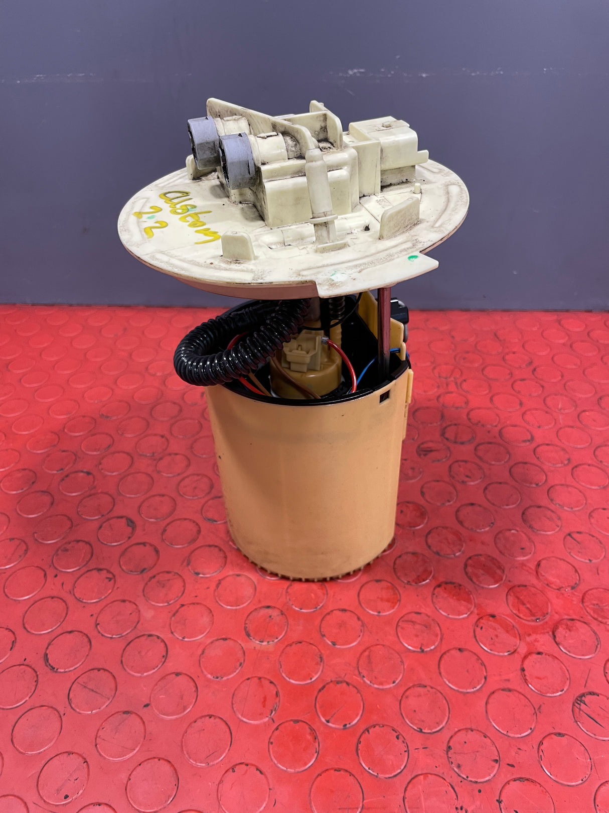 Ford Transit Custom FUEL SENDING UNIT/FUEL PUMP 2.2 FWD 2013-2018 P/N BK219H307BC - 1