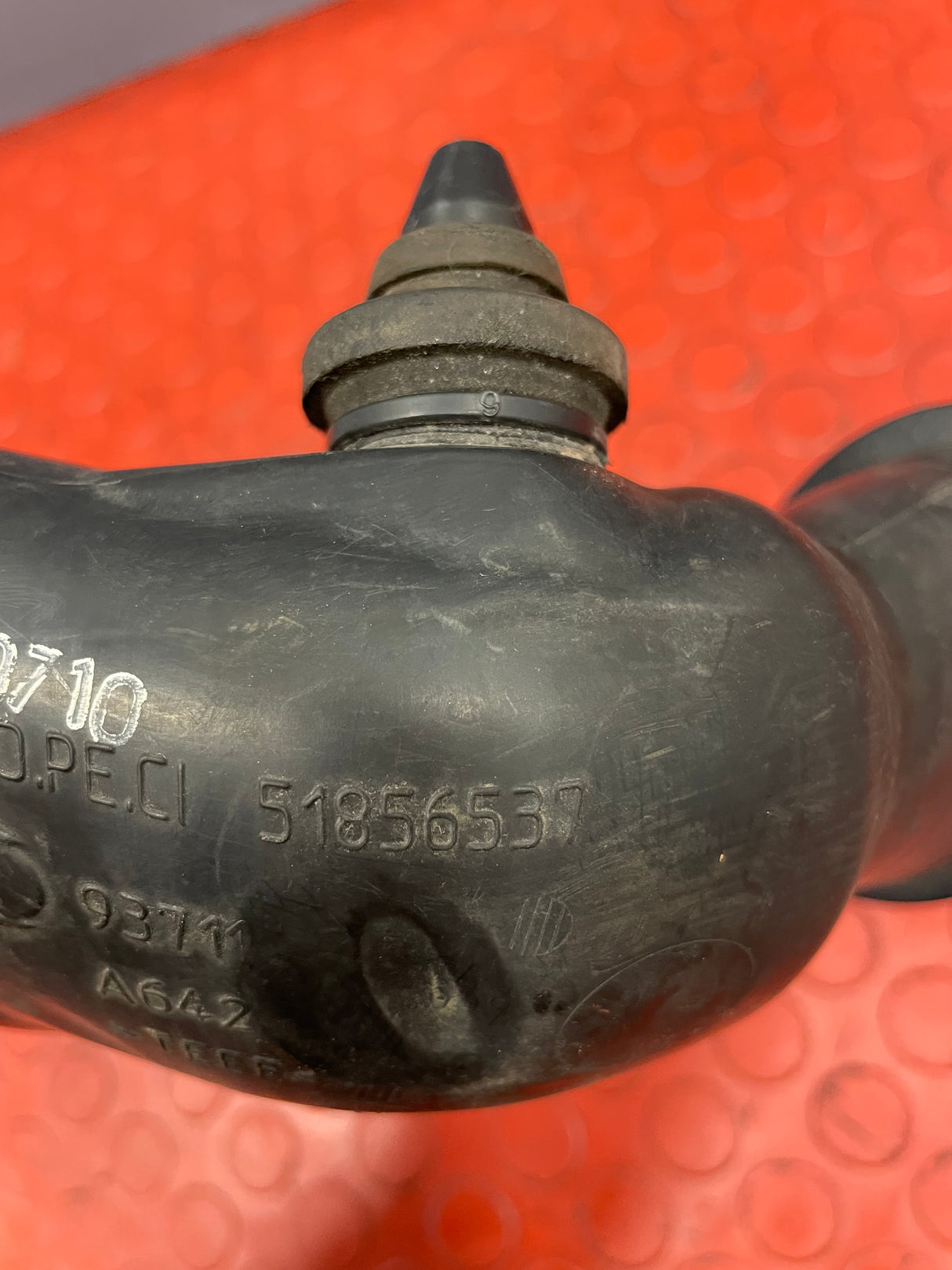Fiat Fiorino AIR INTAKE PIPE 2012 1.3 Diesel P/N 51856537